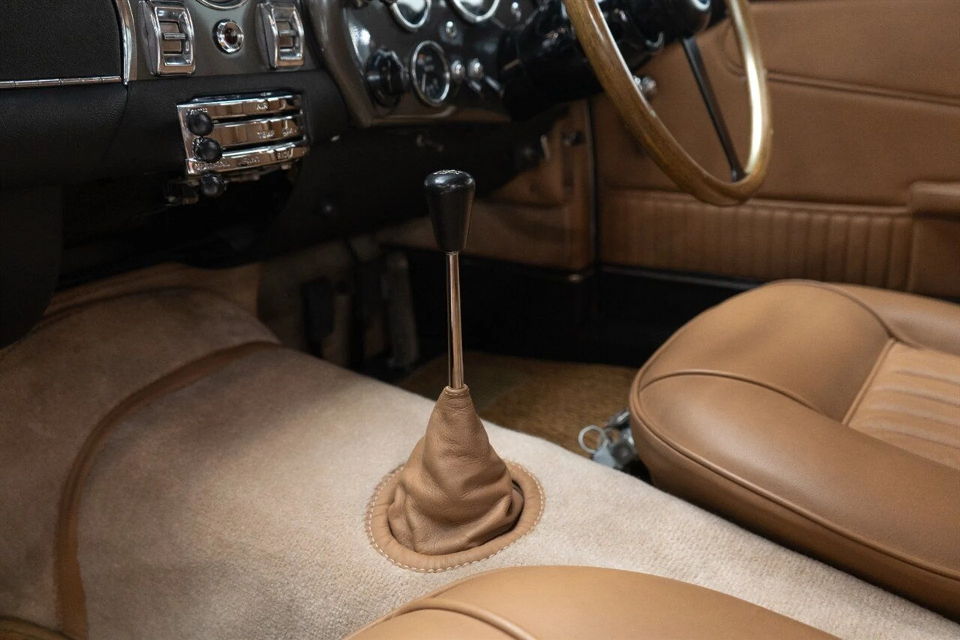 mph074_733352181_797f76b7b6_1280_28c6c685a9