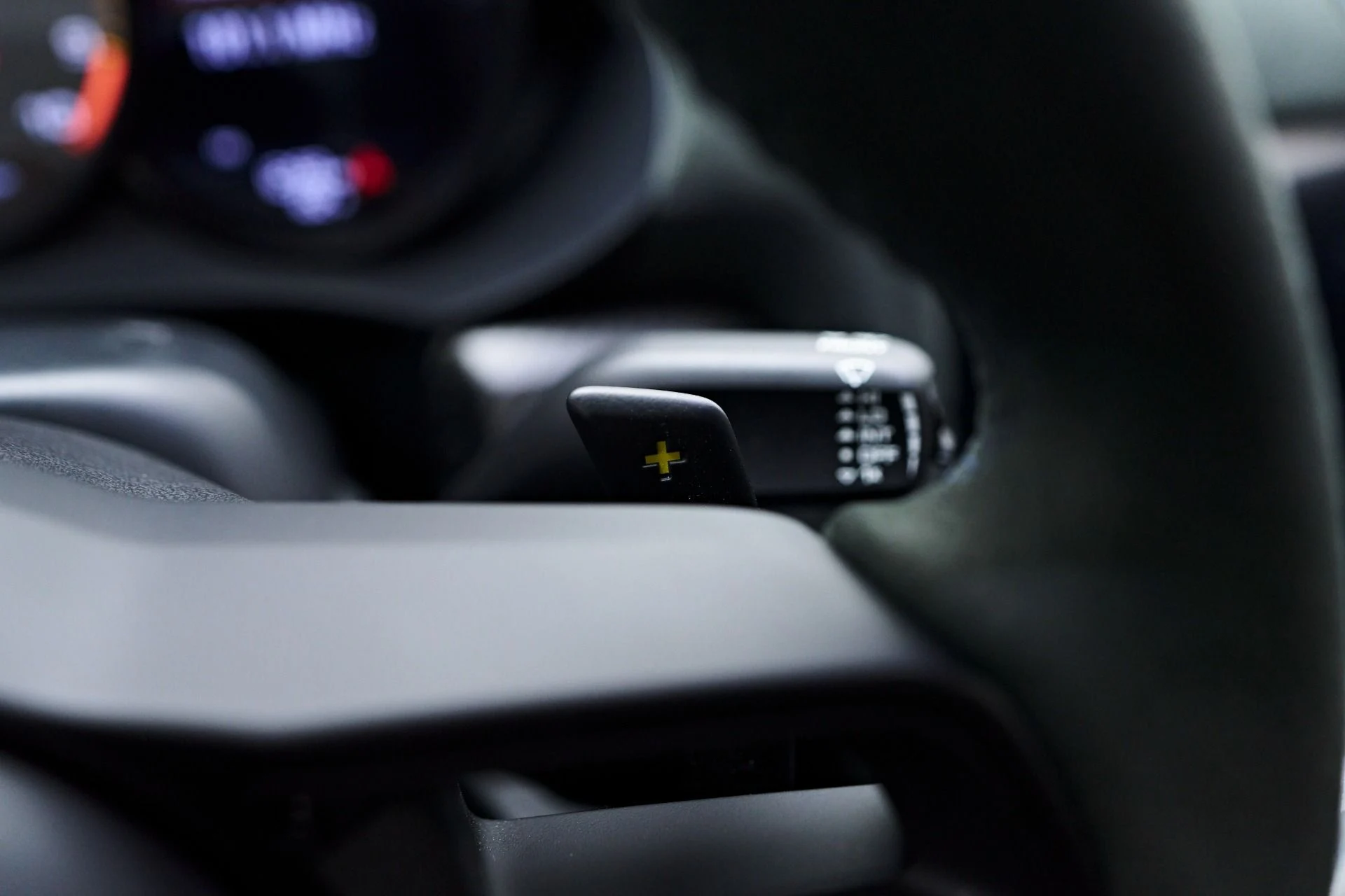 mph074_774054312_Used_2025_Porsche_718_Cayman_GT_4_RS_1754674090_f146325f2e