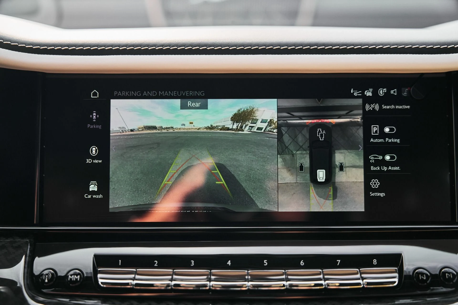 mph074_78043330_Used_2026_Rolls_Royce_Cullinan_Black_Badge_1776556123_9ecfb1c5a1