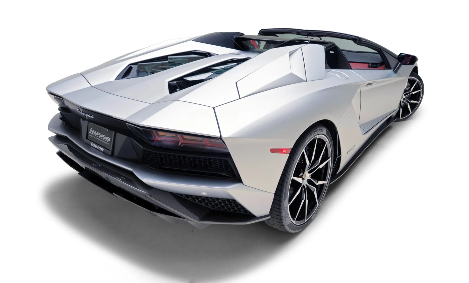 mph074_890736343_Used_2018_Lamborghini_Aventador_Roadster_LP_740_4_S_1779296863_4630e1c208