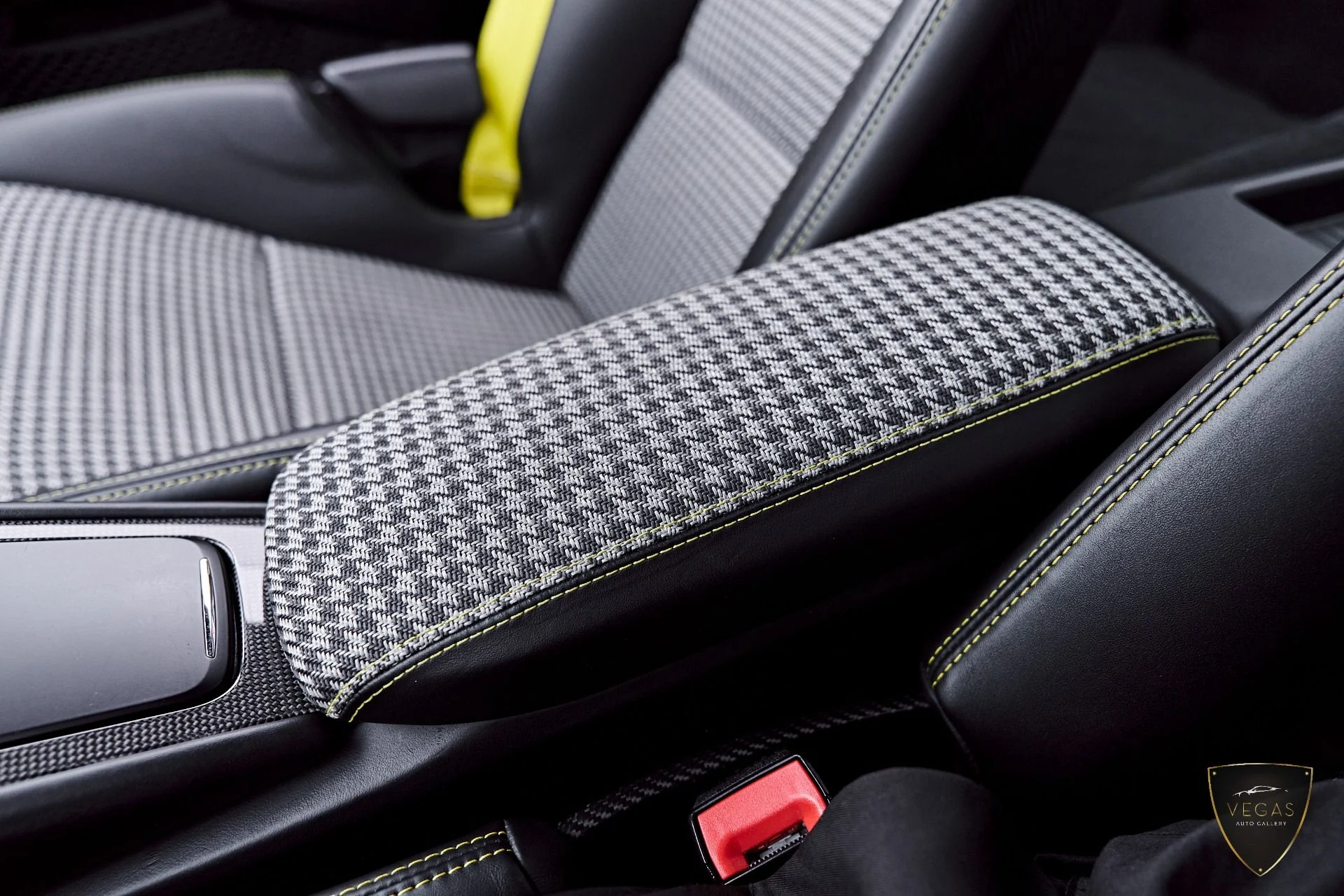 mph074_904211792_Used_2019_Porsche_911_GT_3_RS_1783382407_53a03470c5