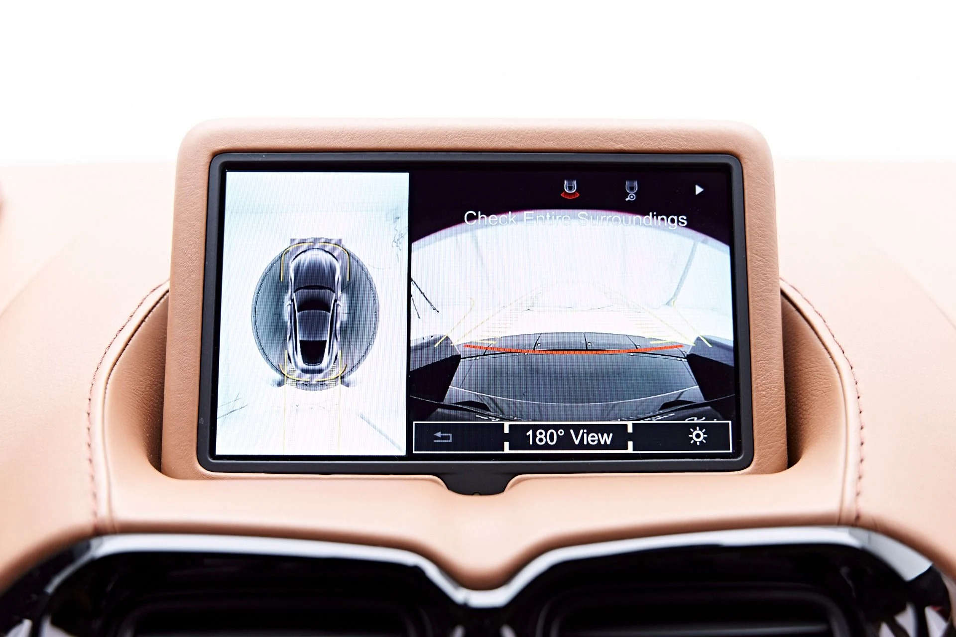 mph074_974384463_Used_2020_Aston_Martin_Vantage_Base_1777504361_4d3ccafa1e