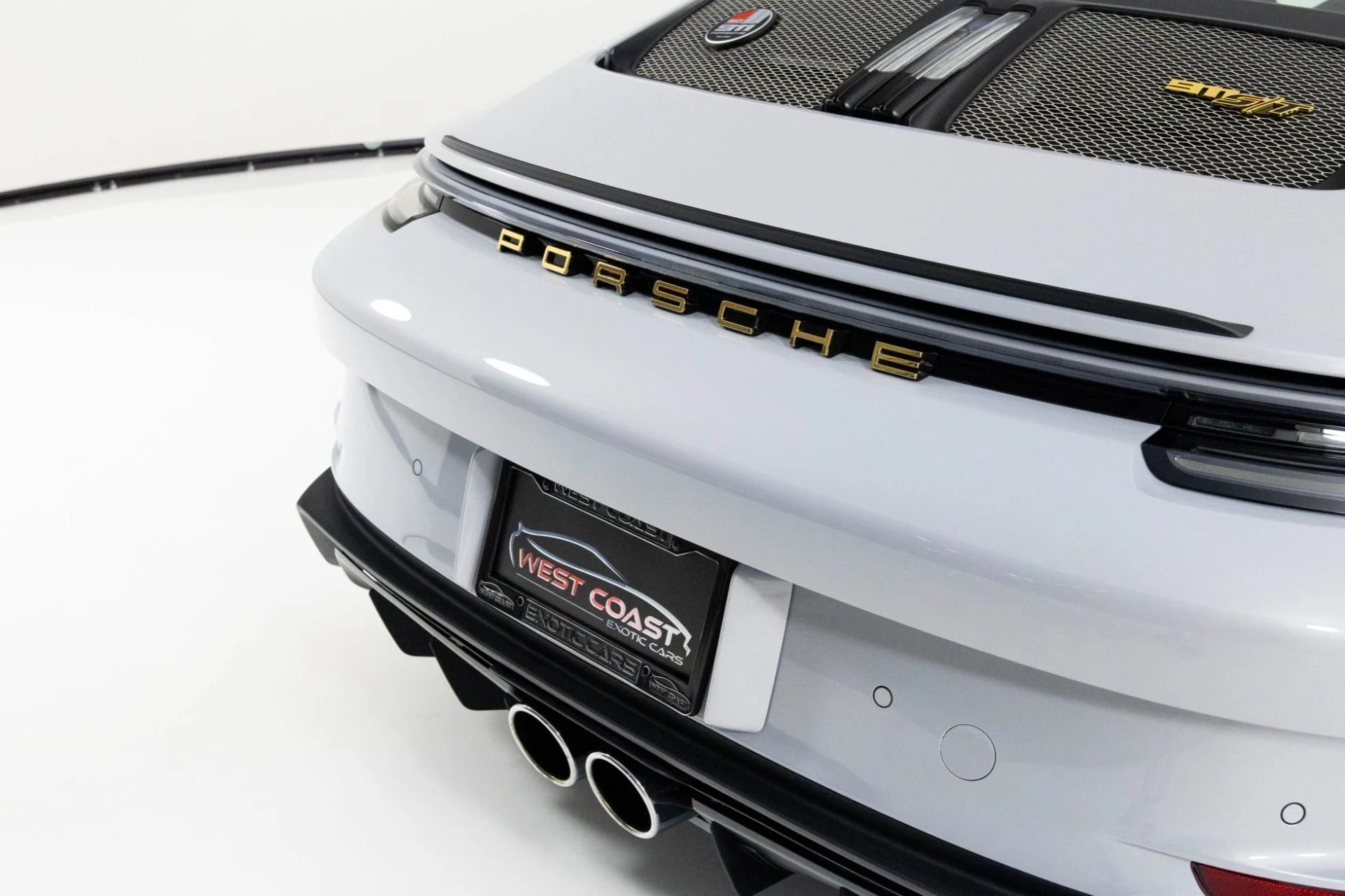 mph075_1169401683_Used_2024_Porsche_911_ST_1762299763_3e7972973d