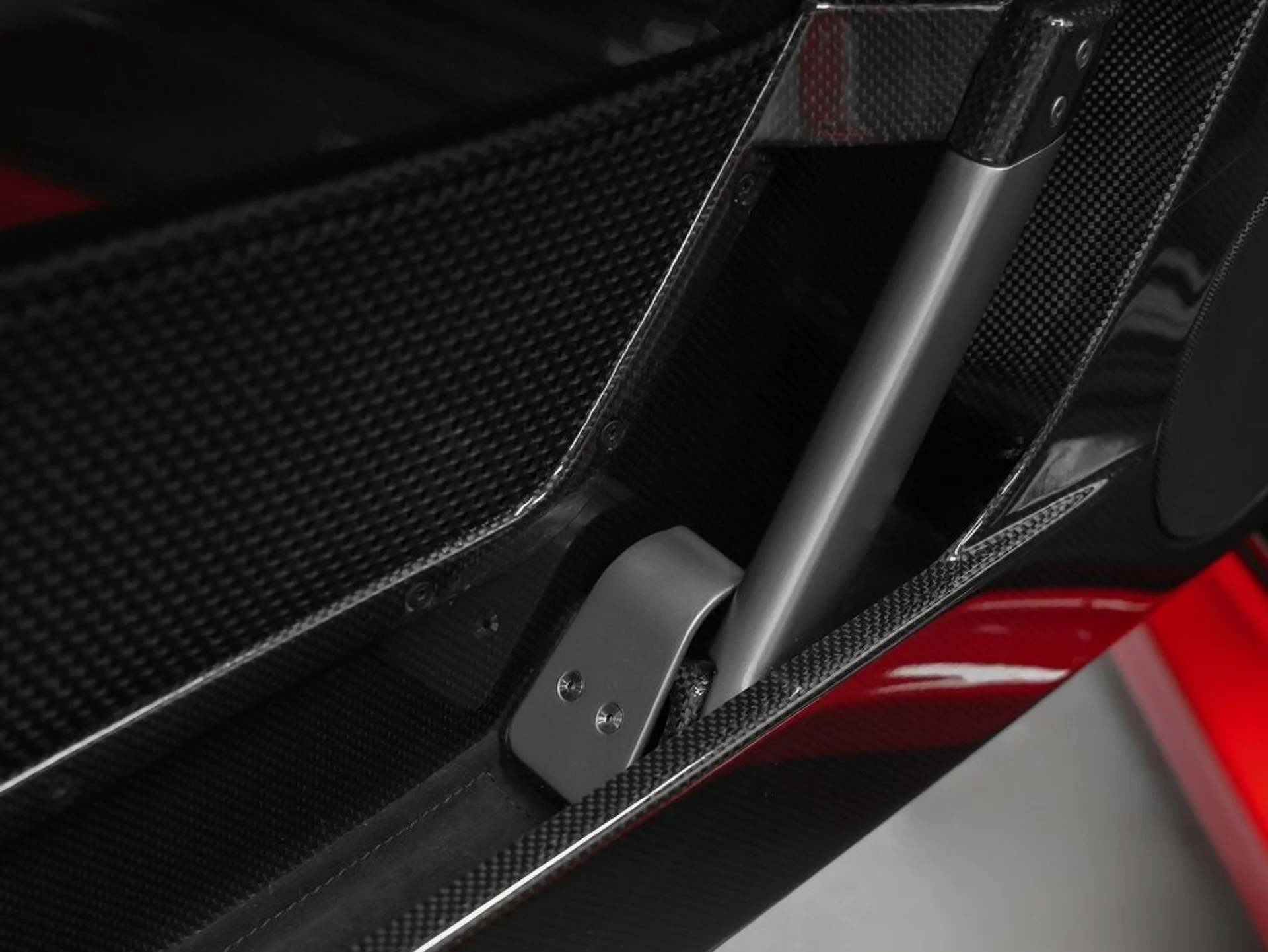 mph075_1191973895_76_2e30ca53d2