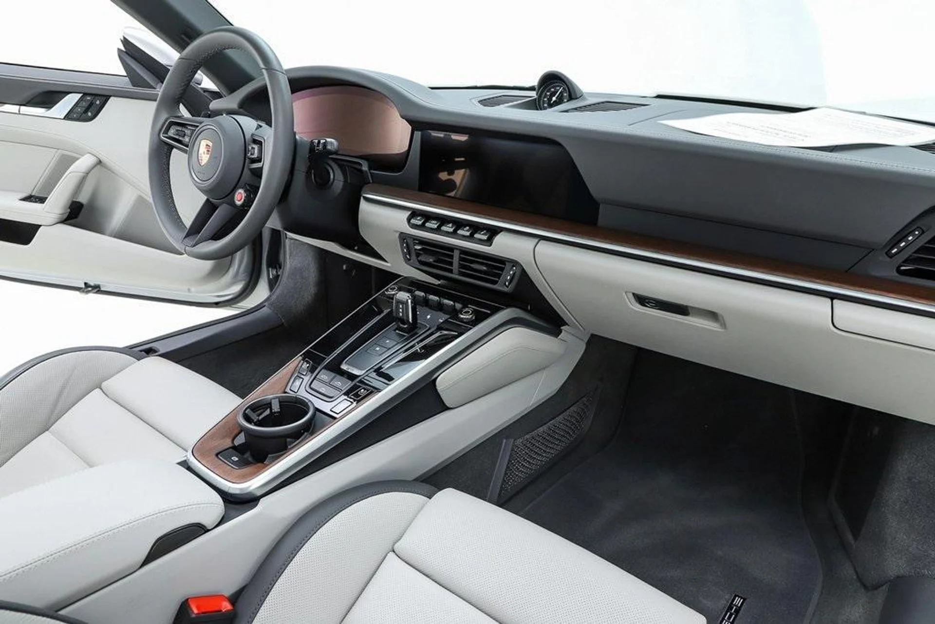 mph075_126304518_F_Up9_PS_Qt1_Oc_TZ_4w9k_LCR_6_Ph_FF_7k_c723e9e9e1