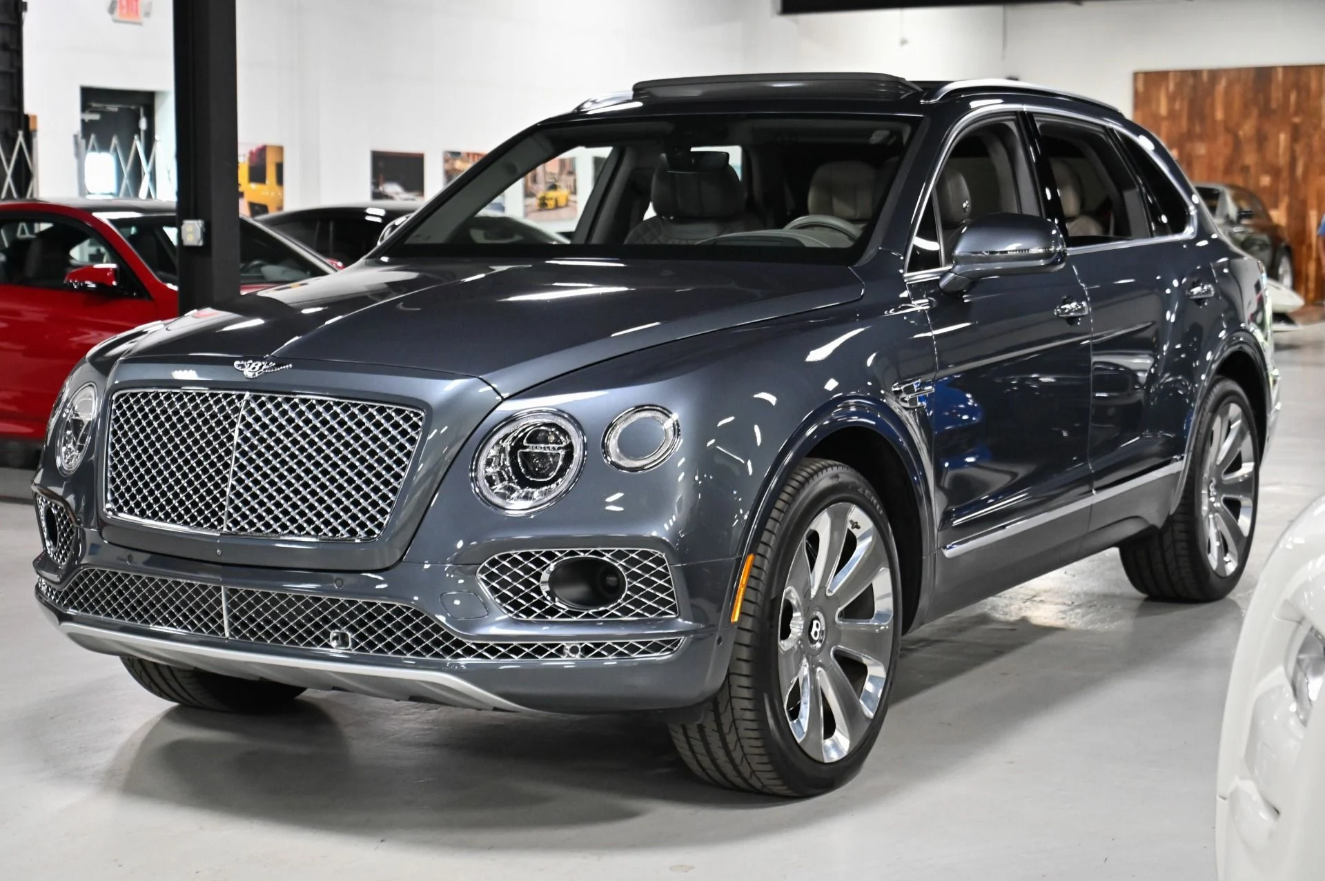 mph075_1318316335_Used_2018_Bentley_Bentayga_Mulliner_1757711699_fe100a0740