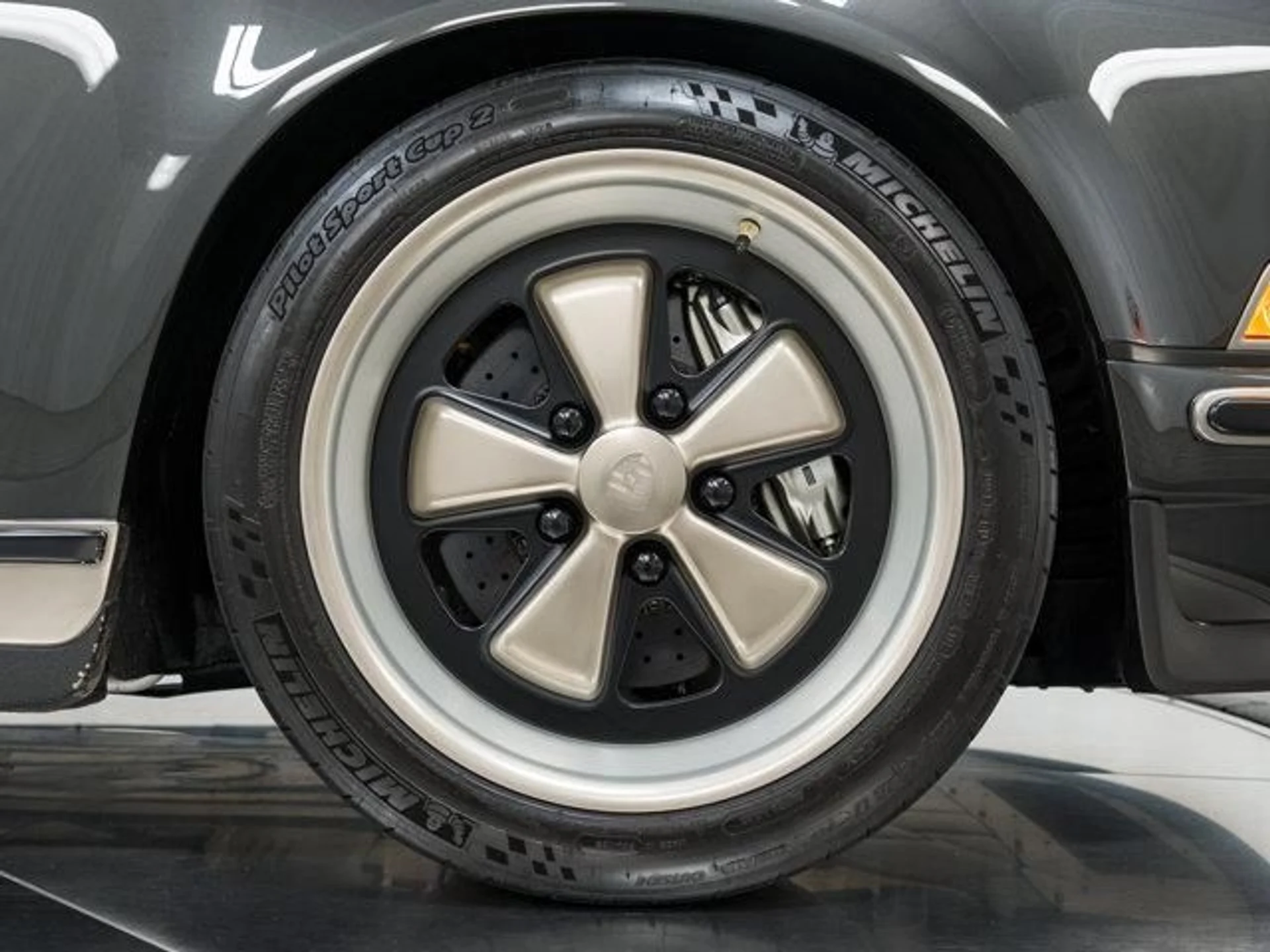 mph075_1408373716_13_Uu1qlf_Z9_Xd_S_Mh_JW_Hqiwj0wg_E_4966047783