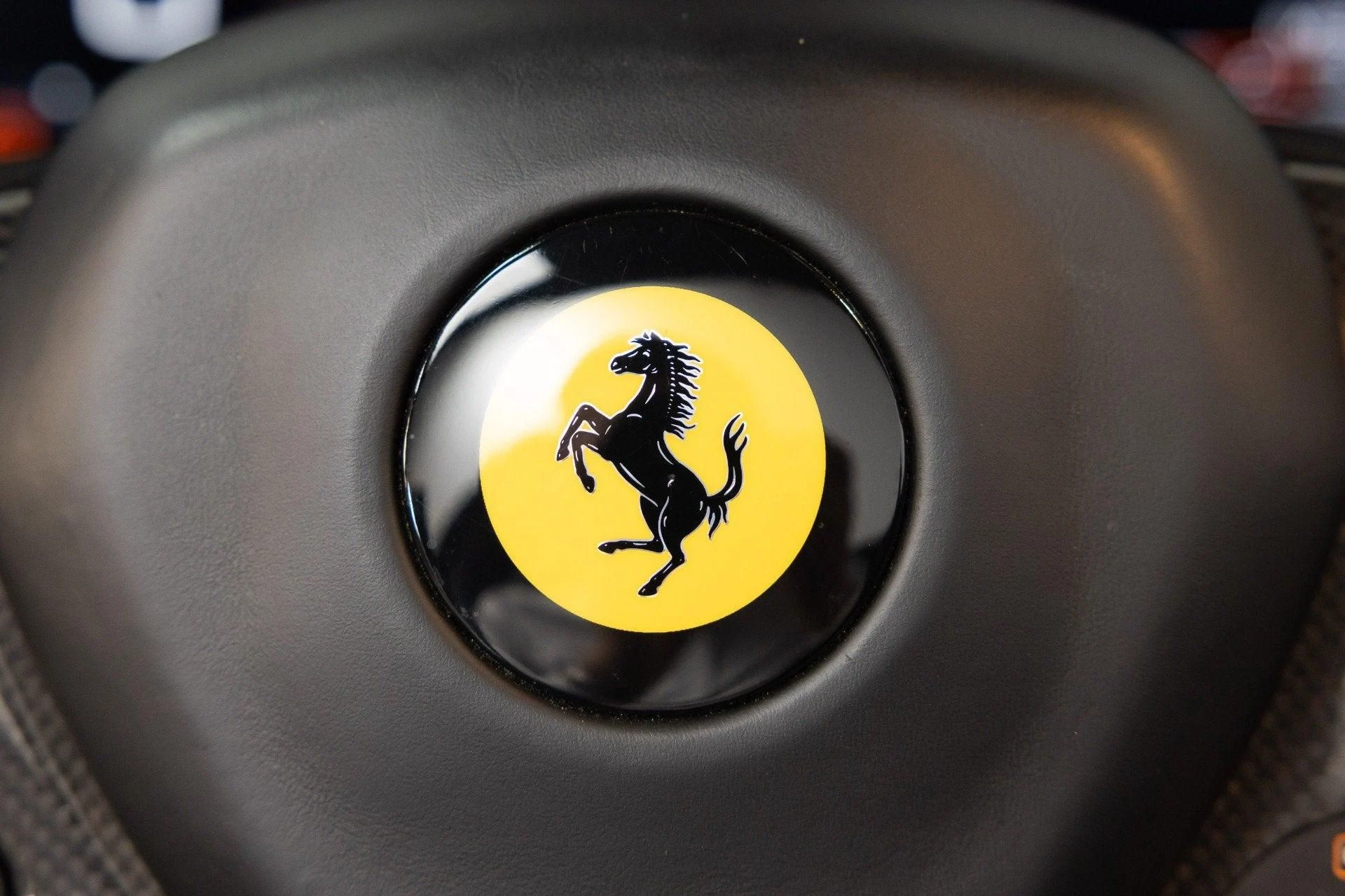 mph075_1494022130_Used_2017_Ferrari_488_Spider_1787836804_fbe5b1a760