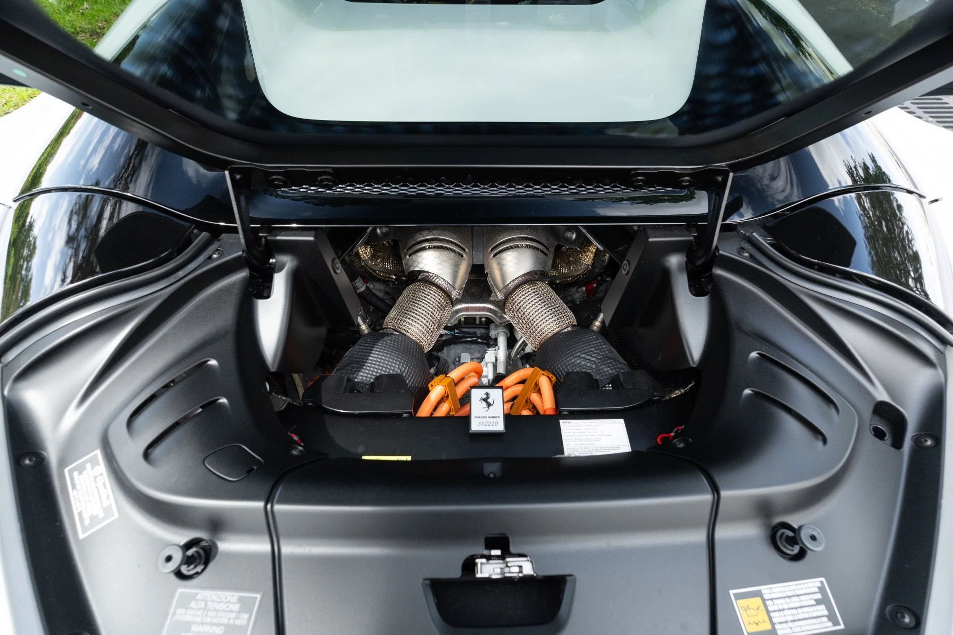 mph075_1617636011_Used_2024_Ferrari_296_GTS_1776964703_92d8c471ca