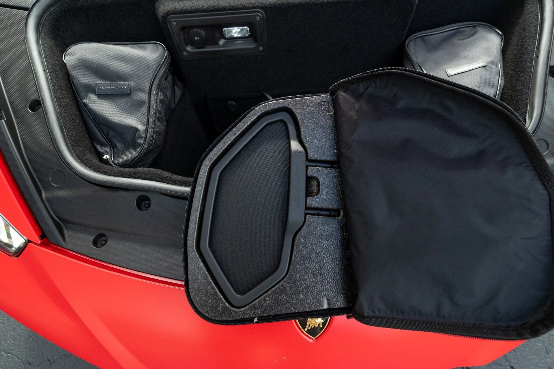 mph075_1781014088_Used_2018_Lamborghini_Huracan_LP_580_2_Spyder_1766443623_54f7614600