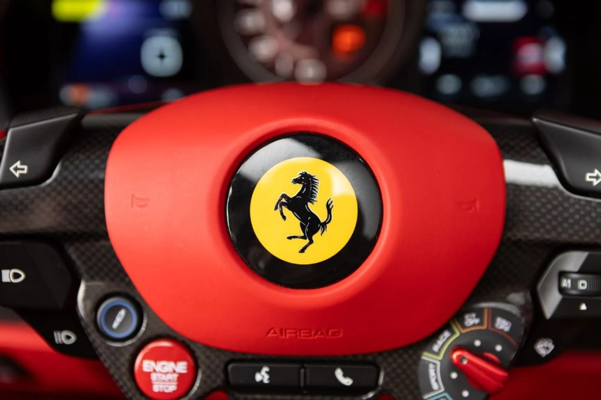 mph075_1887188591_Used_2021_Ferrari_F8_Spider_73d4768da4