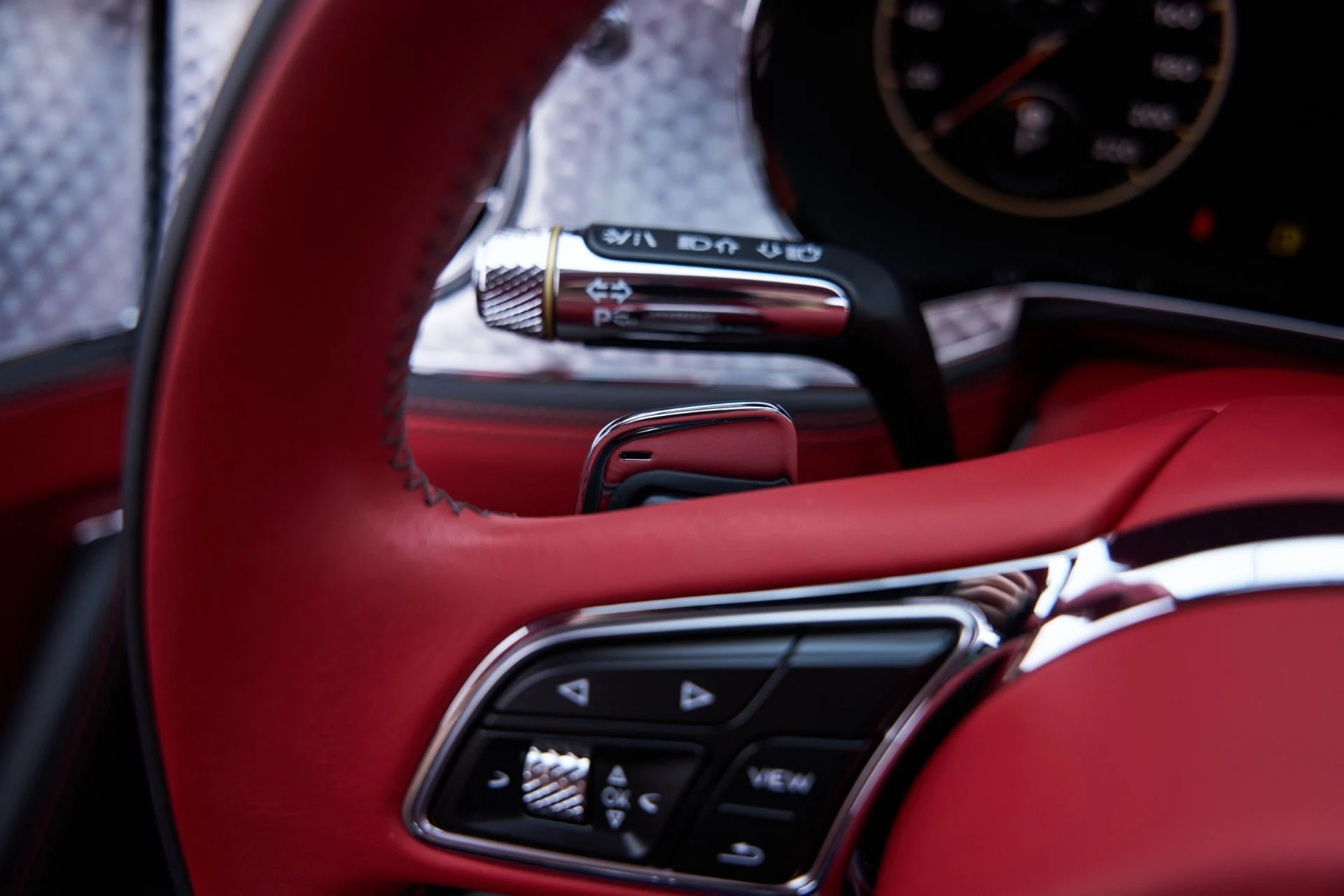 mph075_2065306157_Used_2022_Bentley_Flying_Spur_V8_1793212273_4f01da0bb8