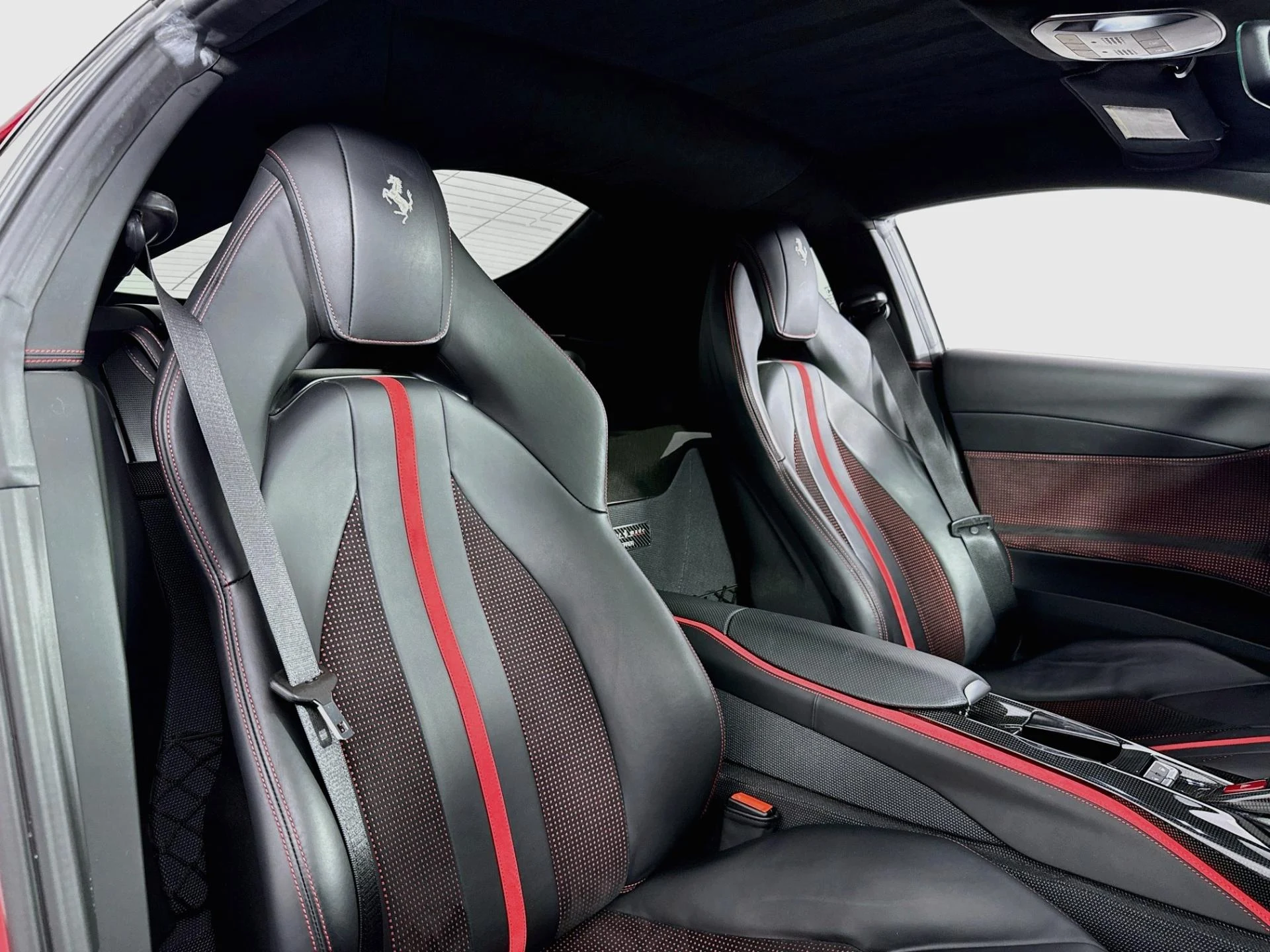 mph075_2140145066_Used_2020_Ferrari_812_Superfast_1788899449_9b640c2809
