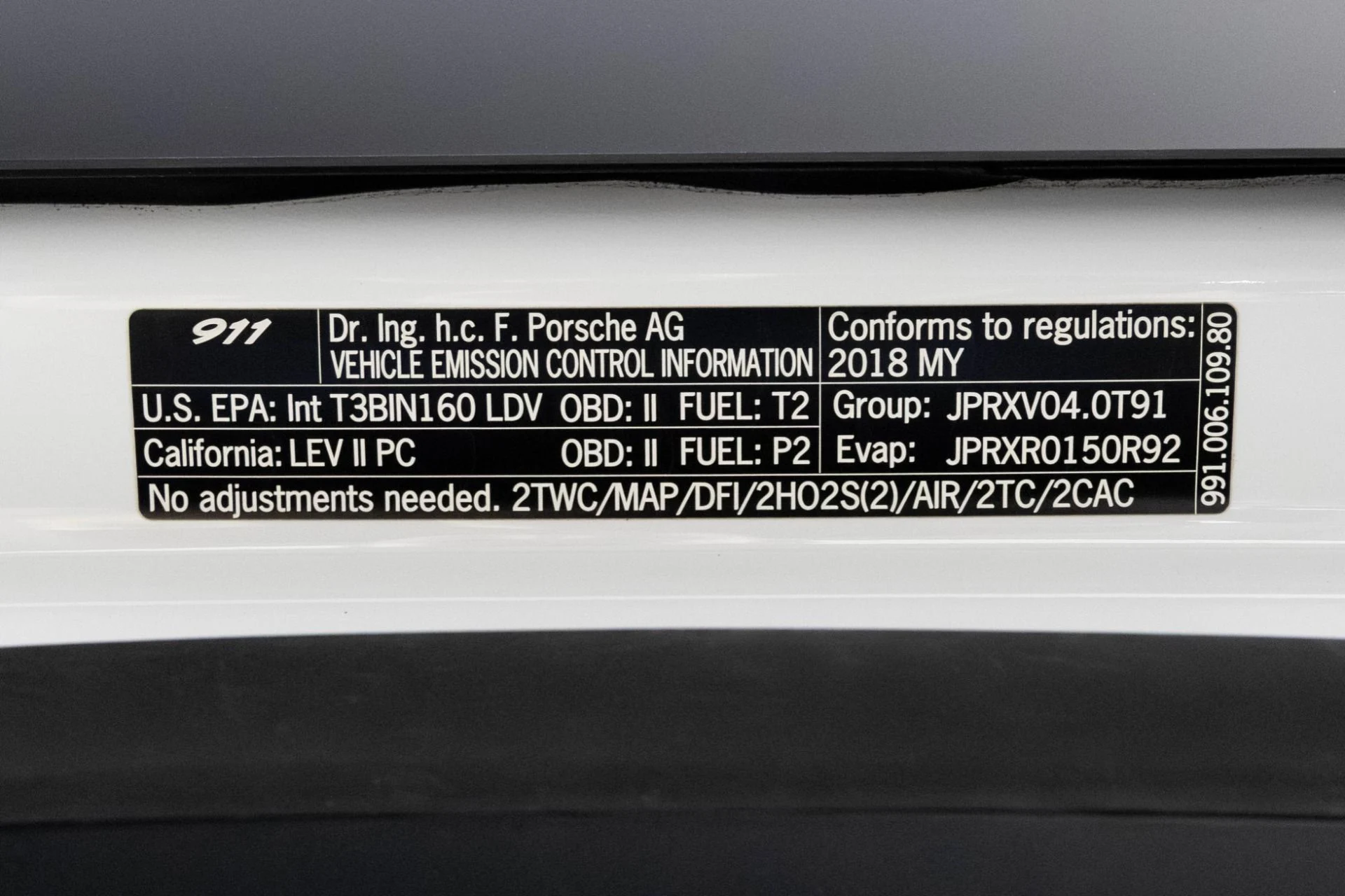 mph075_2143159194_Used_2018_Porsche_911_GT_2_RS_1763508422_0717bd226e