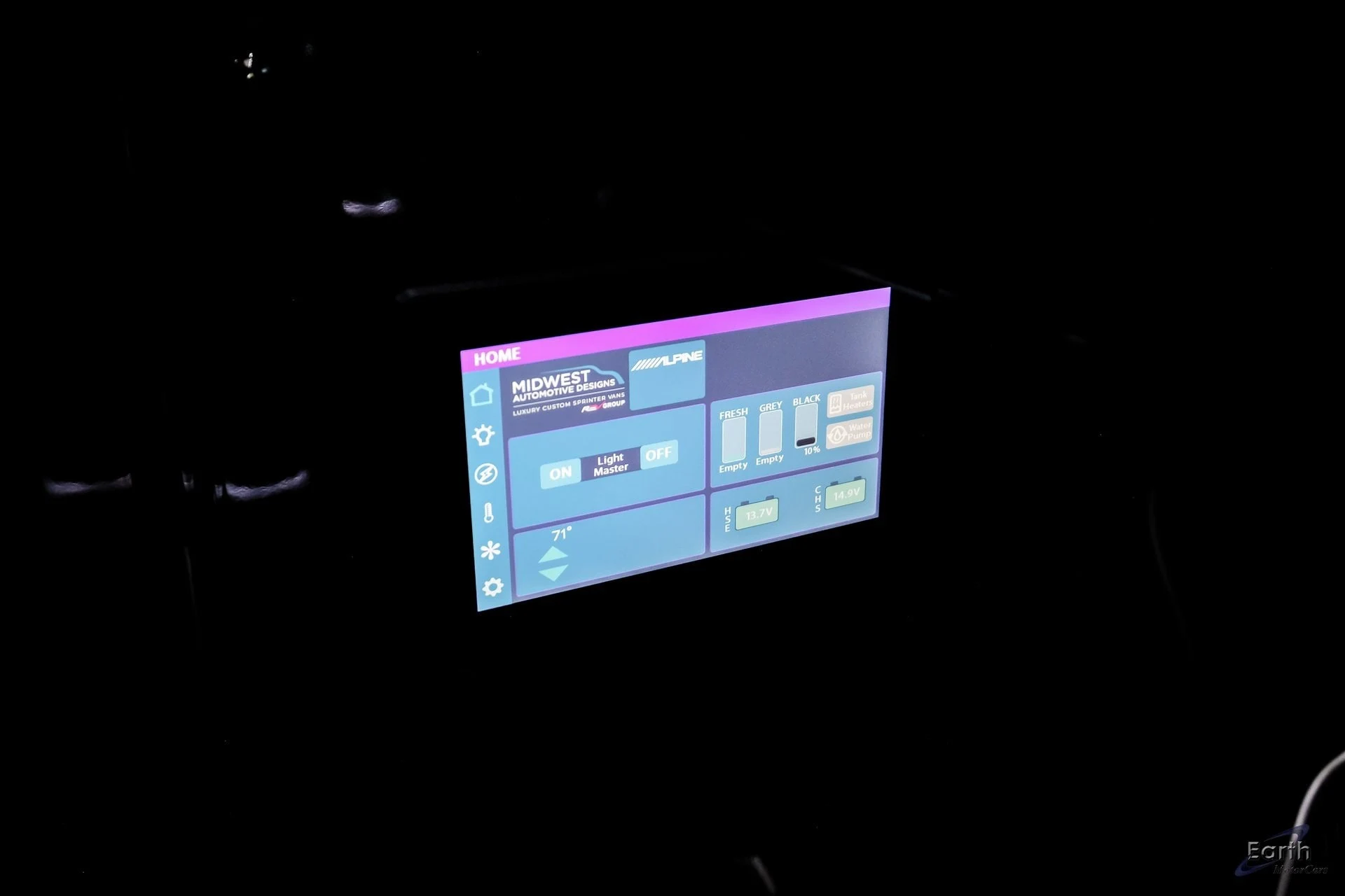 mph075_2229460221_d339b5929d346c0a184e497986a7aa41x_3edab7c27b