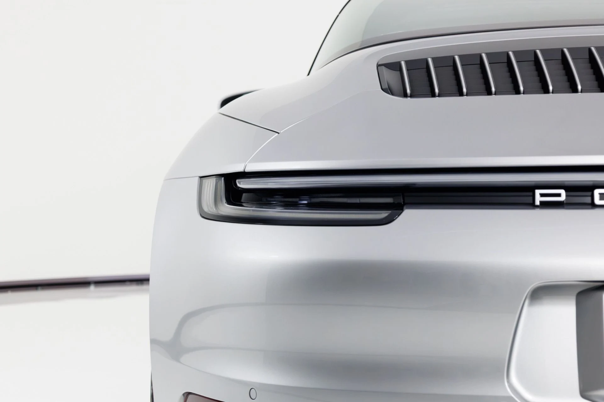 mph075_2375511574_Used_2022_Porsche_911_Targa_4_S_1772835298_2e0cdd5d2a