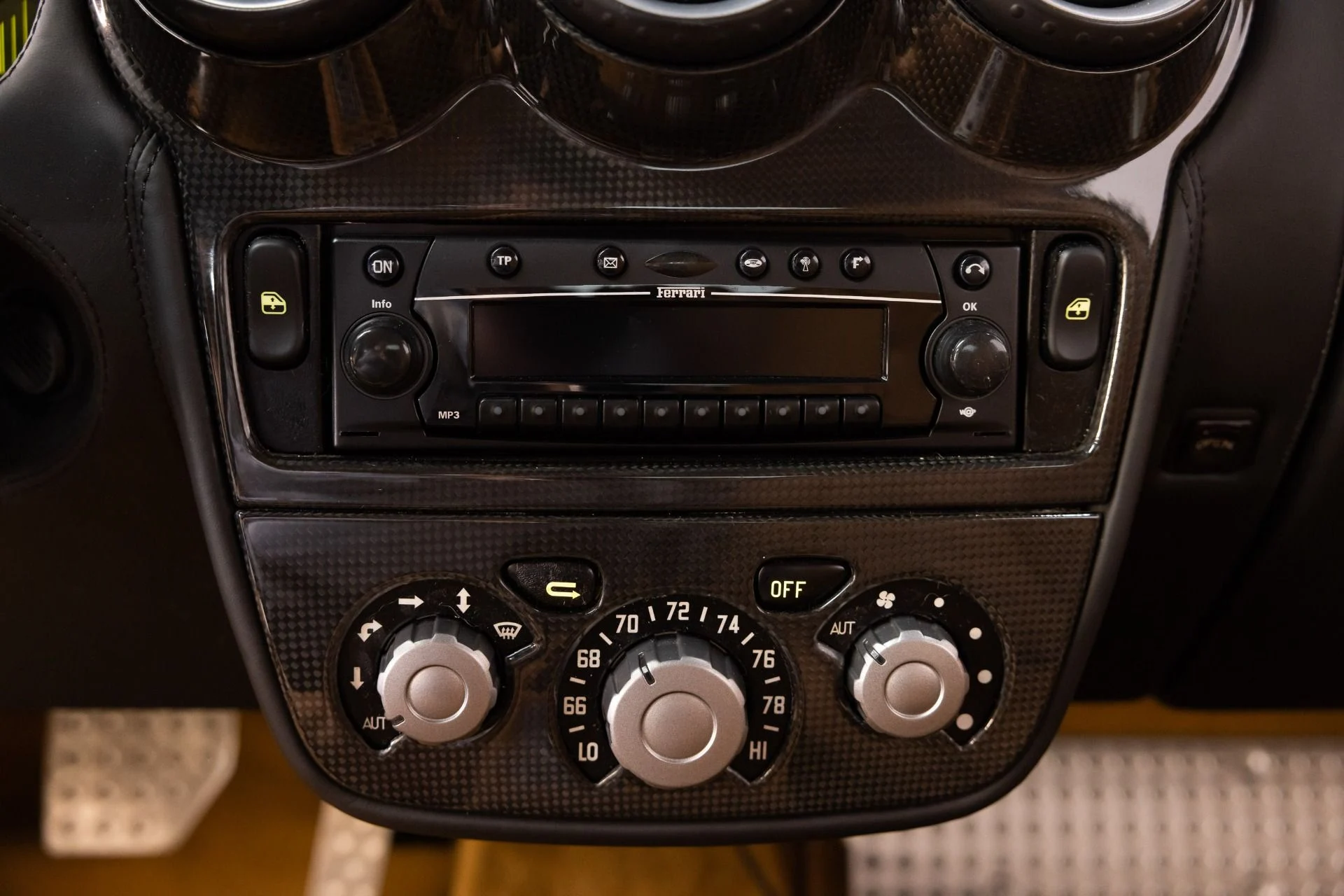 mph075_2403438015_Used_2006_Ferrari_F430_1790703495_b0c6f24104