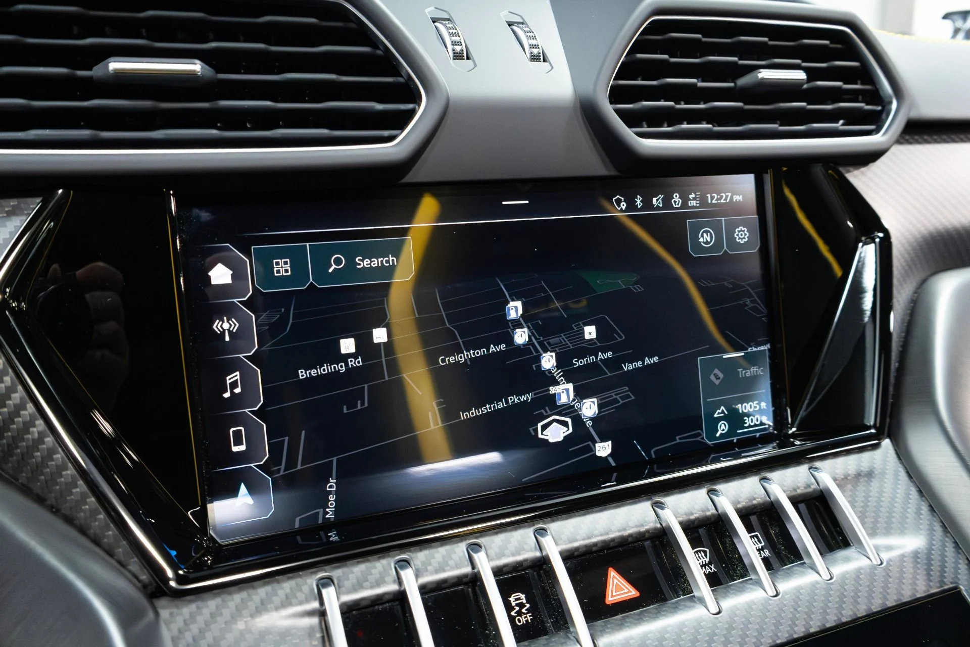 mph075_2423063306_Used_2022_Lamborghini_Urus_Graphite_Capsule_1775757245_6b3e8c2b55