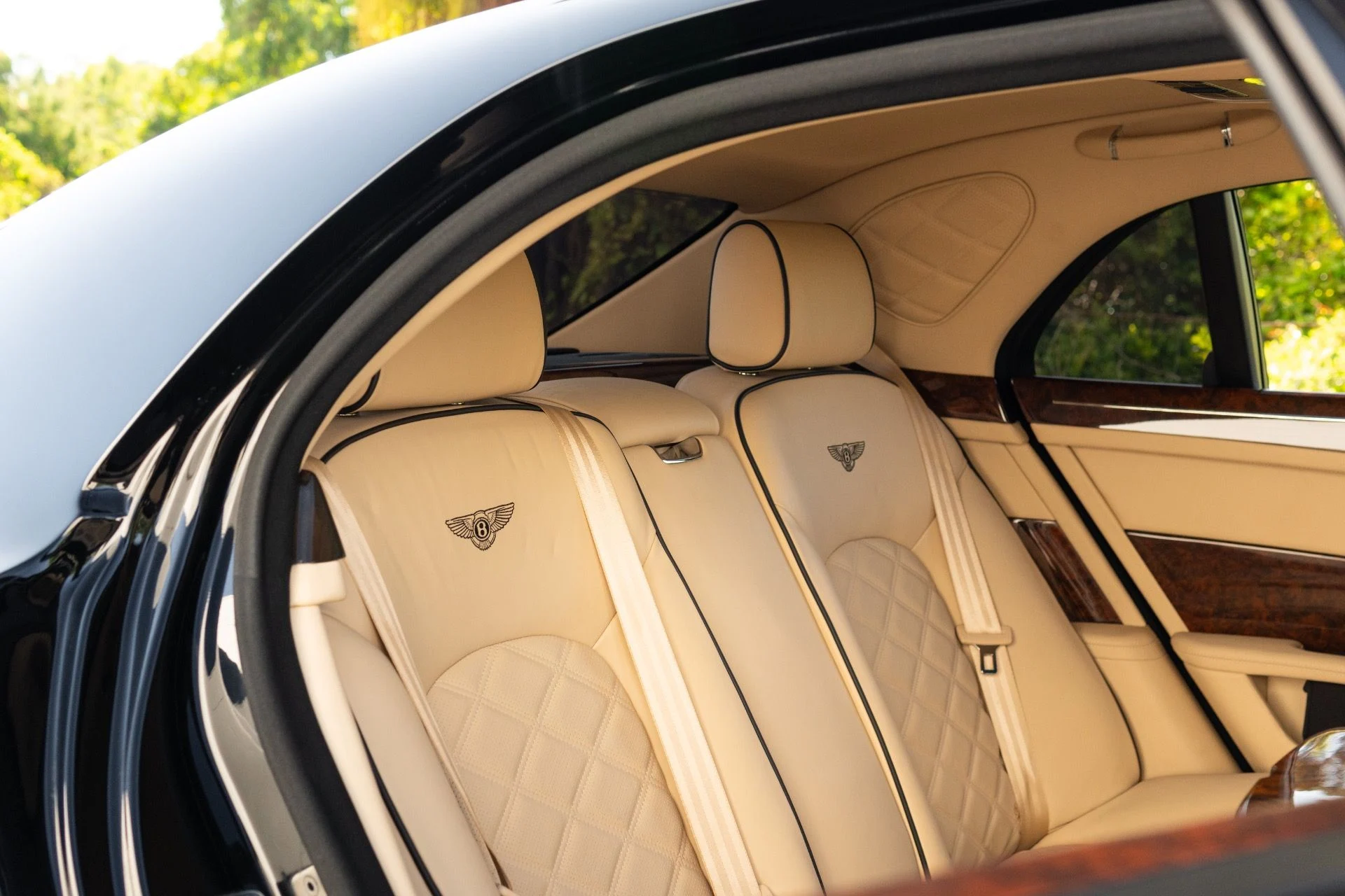 mph075_2474771345_Used_2014_Bentley_Mulsanne_1774576298_814468db0f