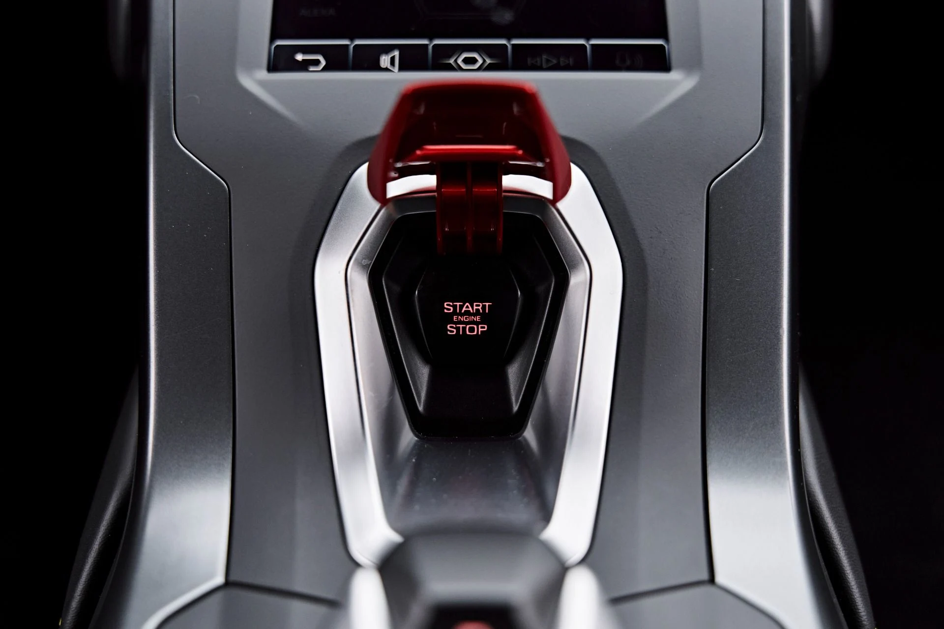 mph075_2521686803_Used_2022_Lamborghini_Huracan_EVO_Base_1787357929_758094c5f5