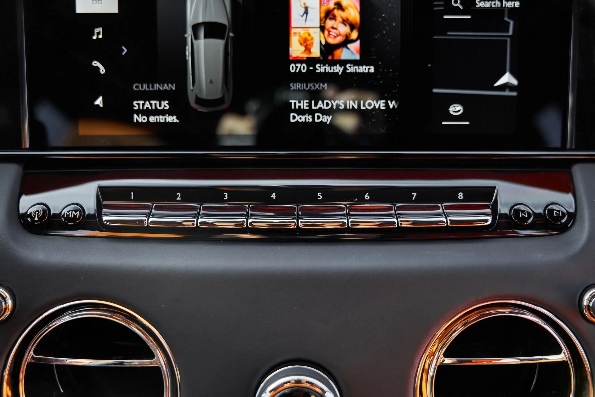 mph075_25416960_Used_2025_Rolls_Royce_Cullinan_1766456738_a836e75a10