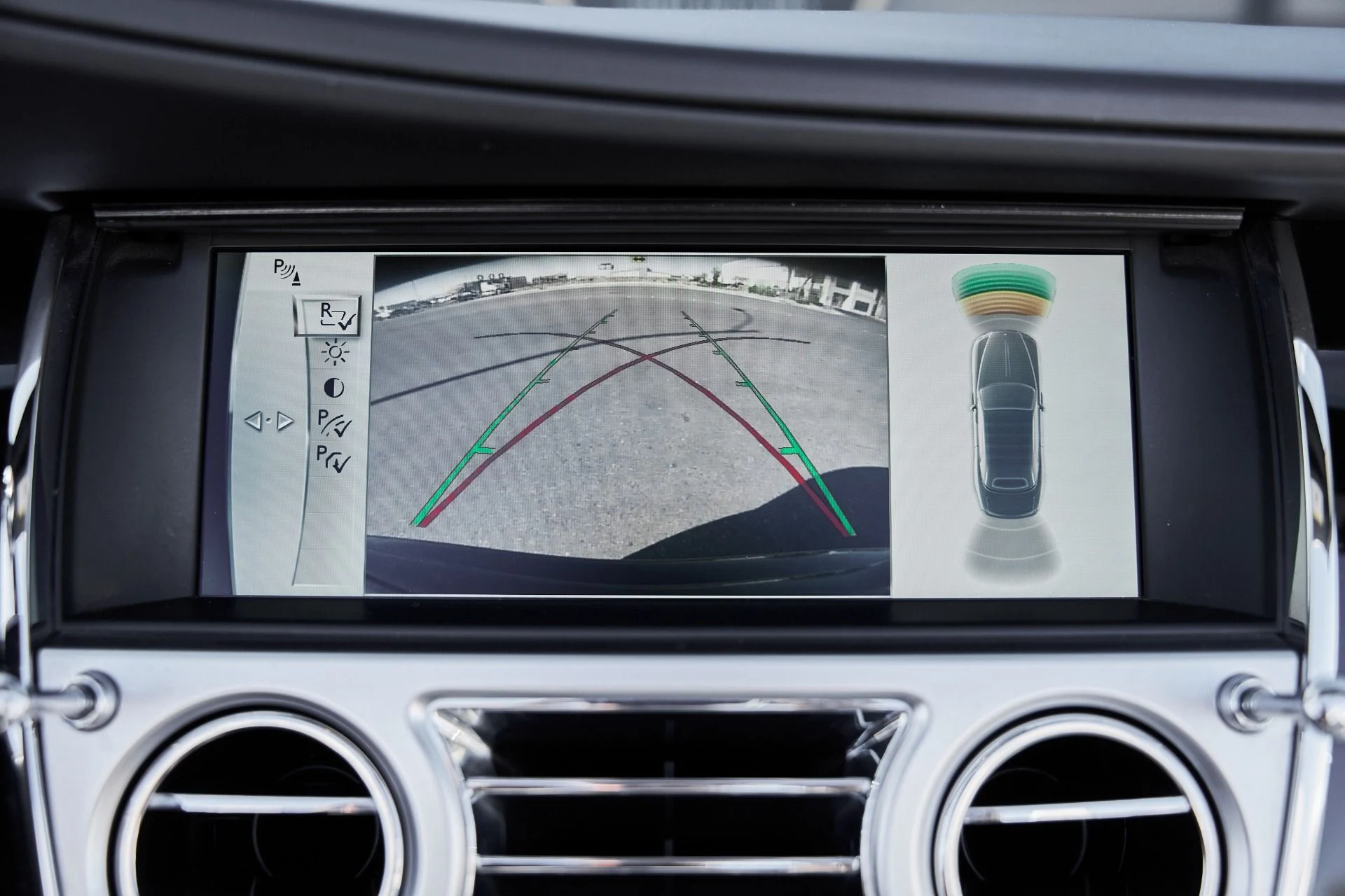 mph075_255011495_Used_2016_Rolls_Royce_Dawn_Base_1770086804_51a2ff0326