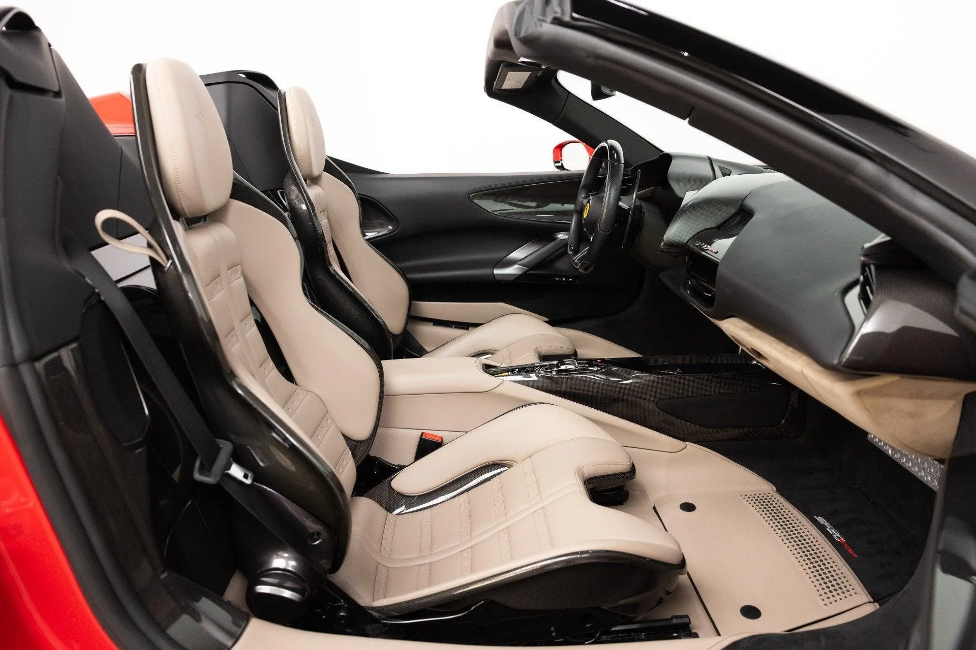 mph075_2598086417_Used_2022_Ferrari_SF_90_Spider_1788256008_fd2912f9b6