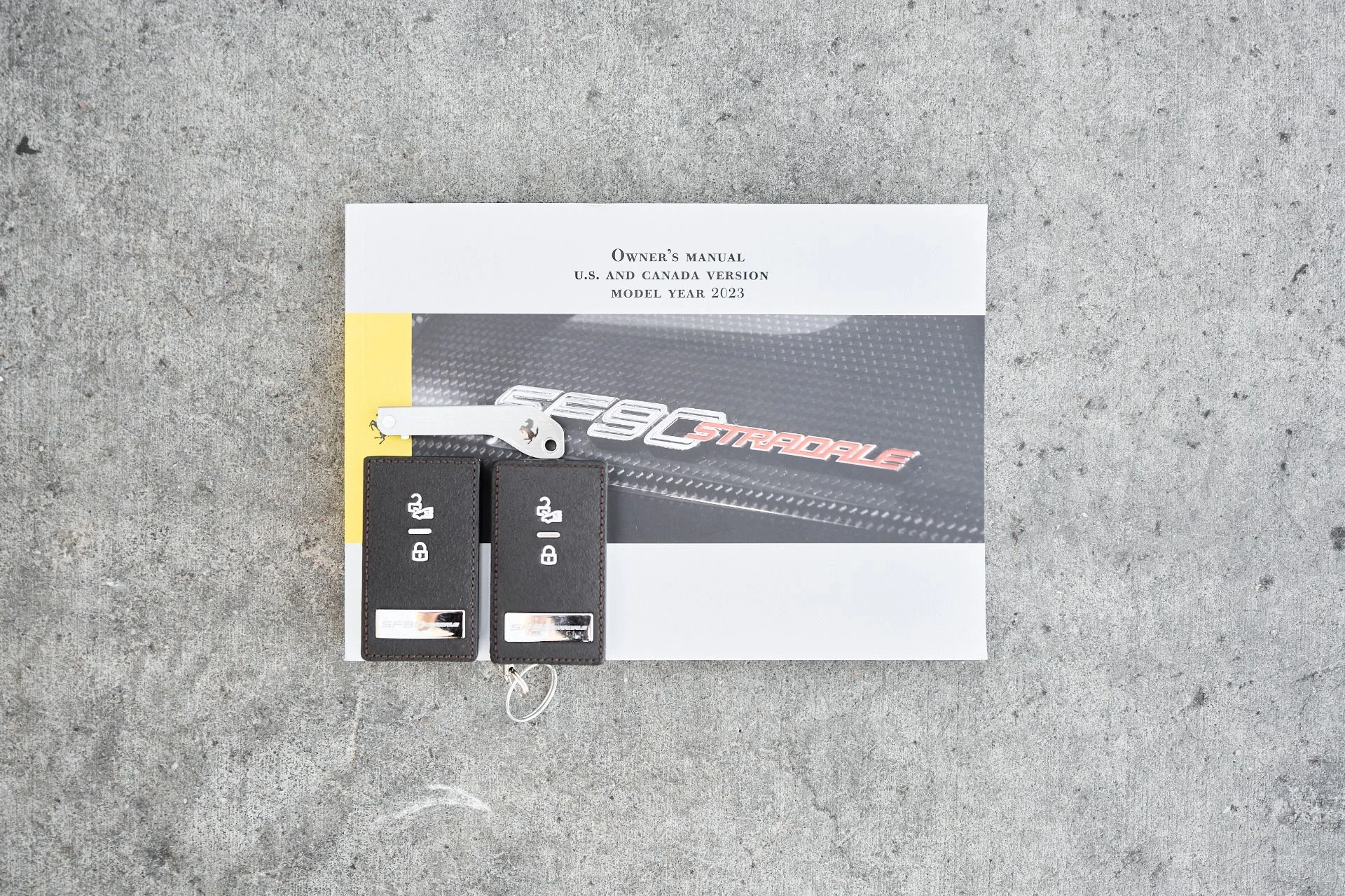 mph075_2635907746_Used_2023_Ferrari_SF_90_Stradale_1762821738_fdb83003a0