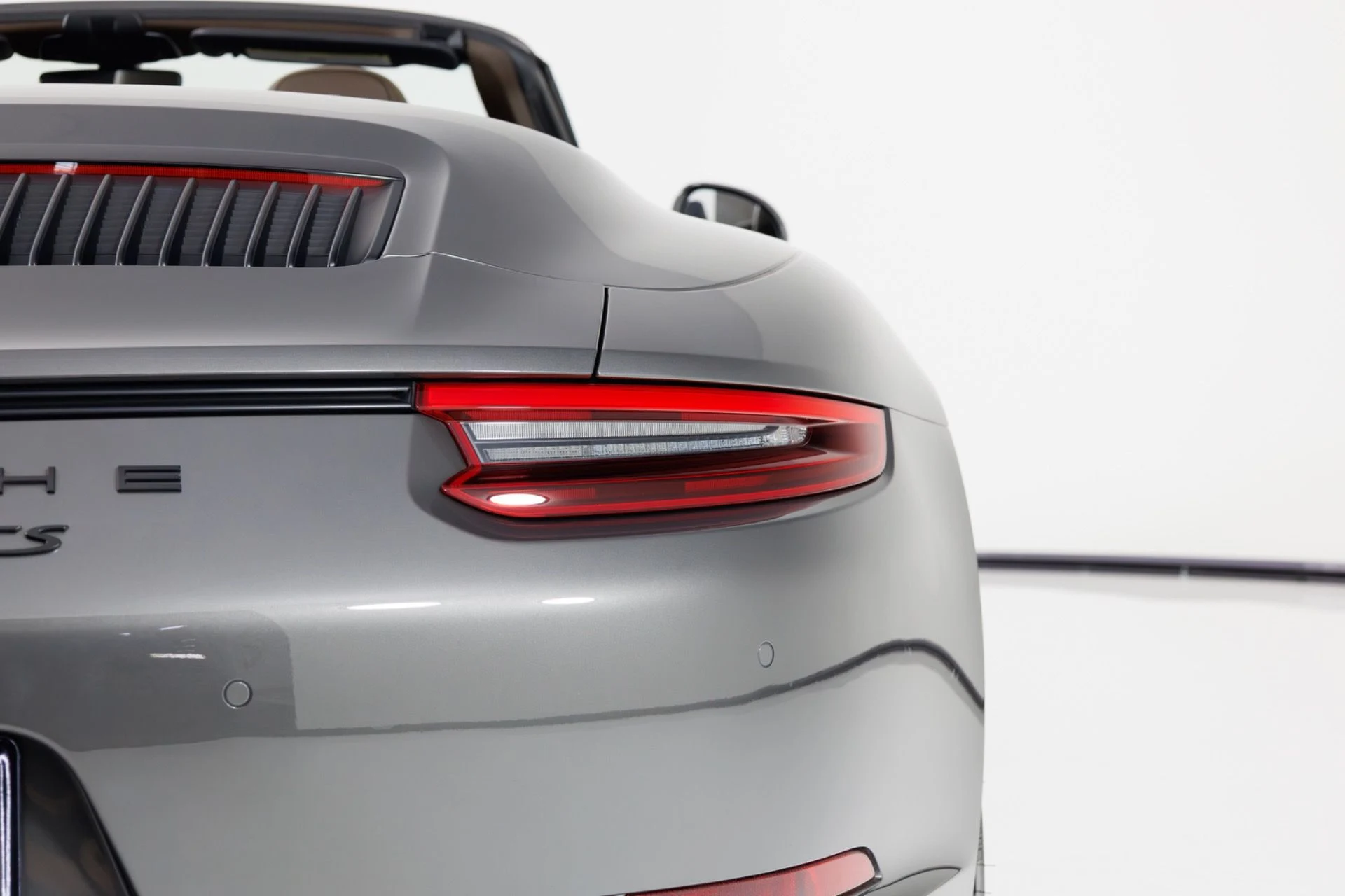 mph075_264507955_Used_2017_Porsche_911_Carrera_GTS_1773687365_3570ca568e