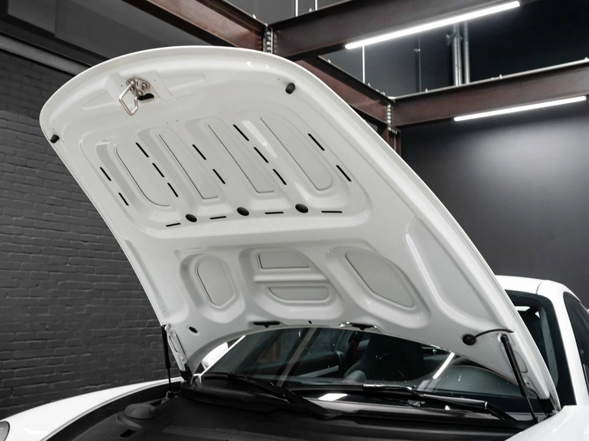 mph075_2711705717_porsche_911_2015_47a92bd96e