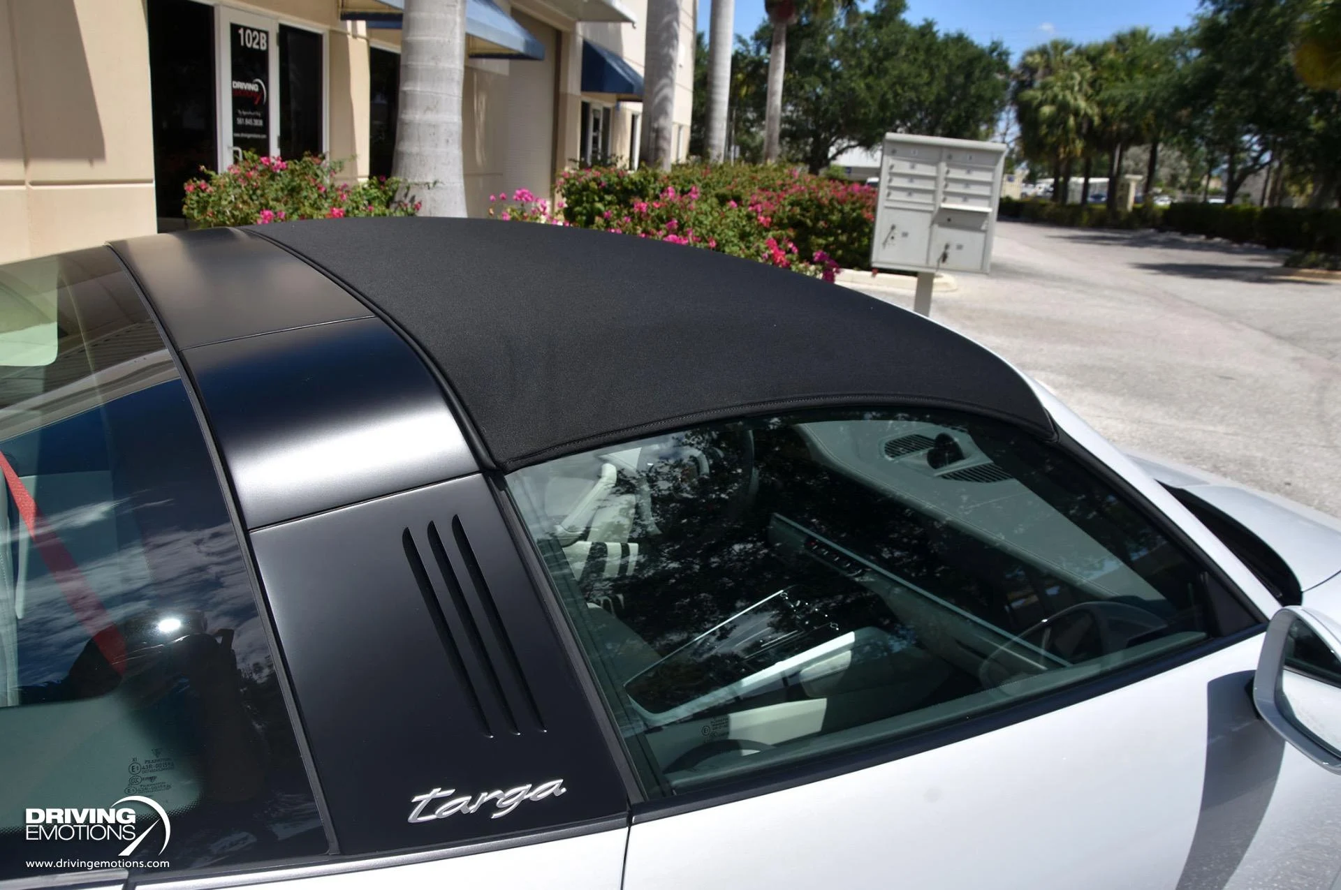 mph075_2784737819_898_p76_l_4663cd509f