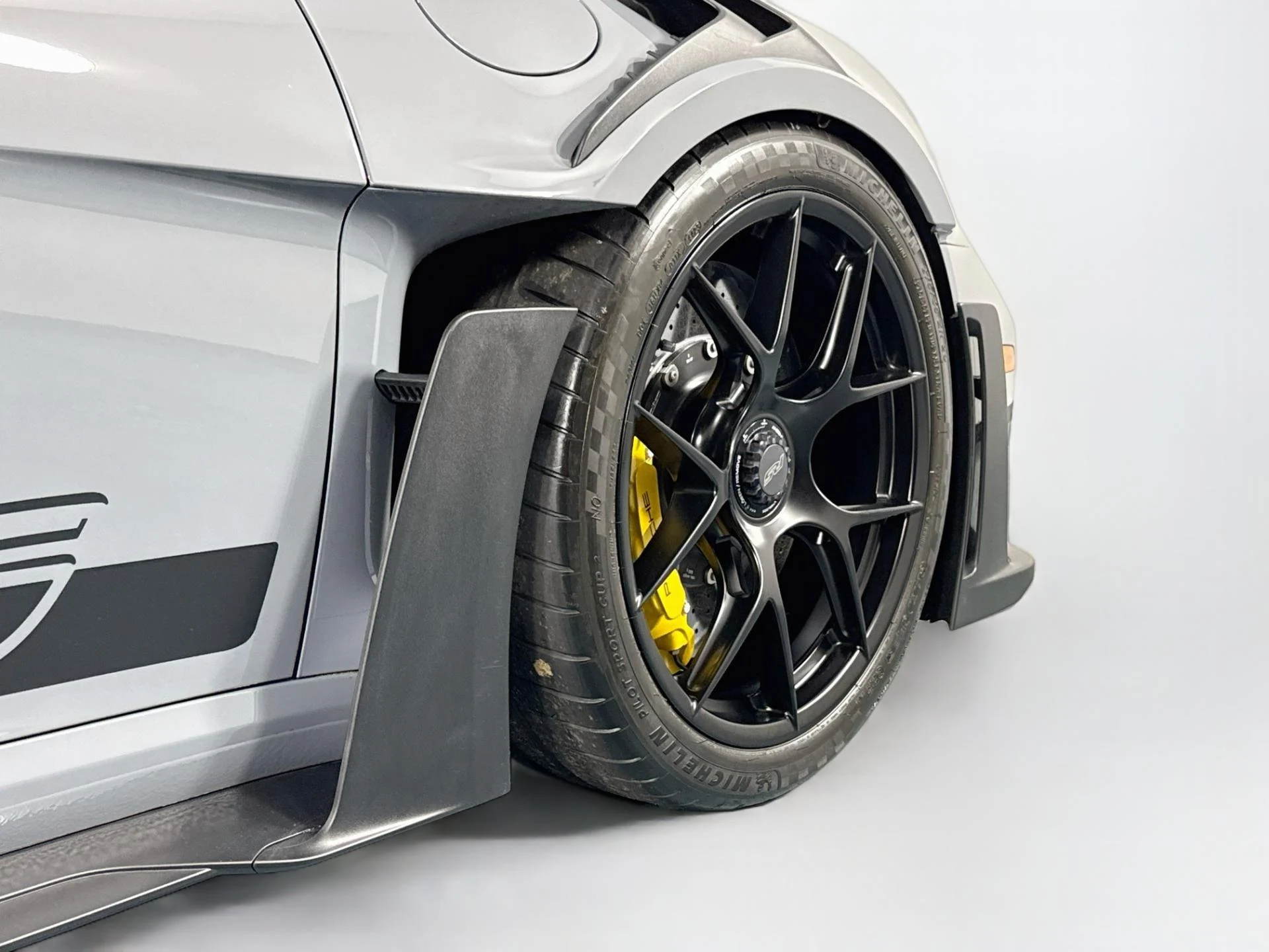 mph075_295705898_Used_2024_Porsche_911_GT_3_RS_1788561417_9ab77ee371