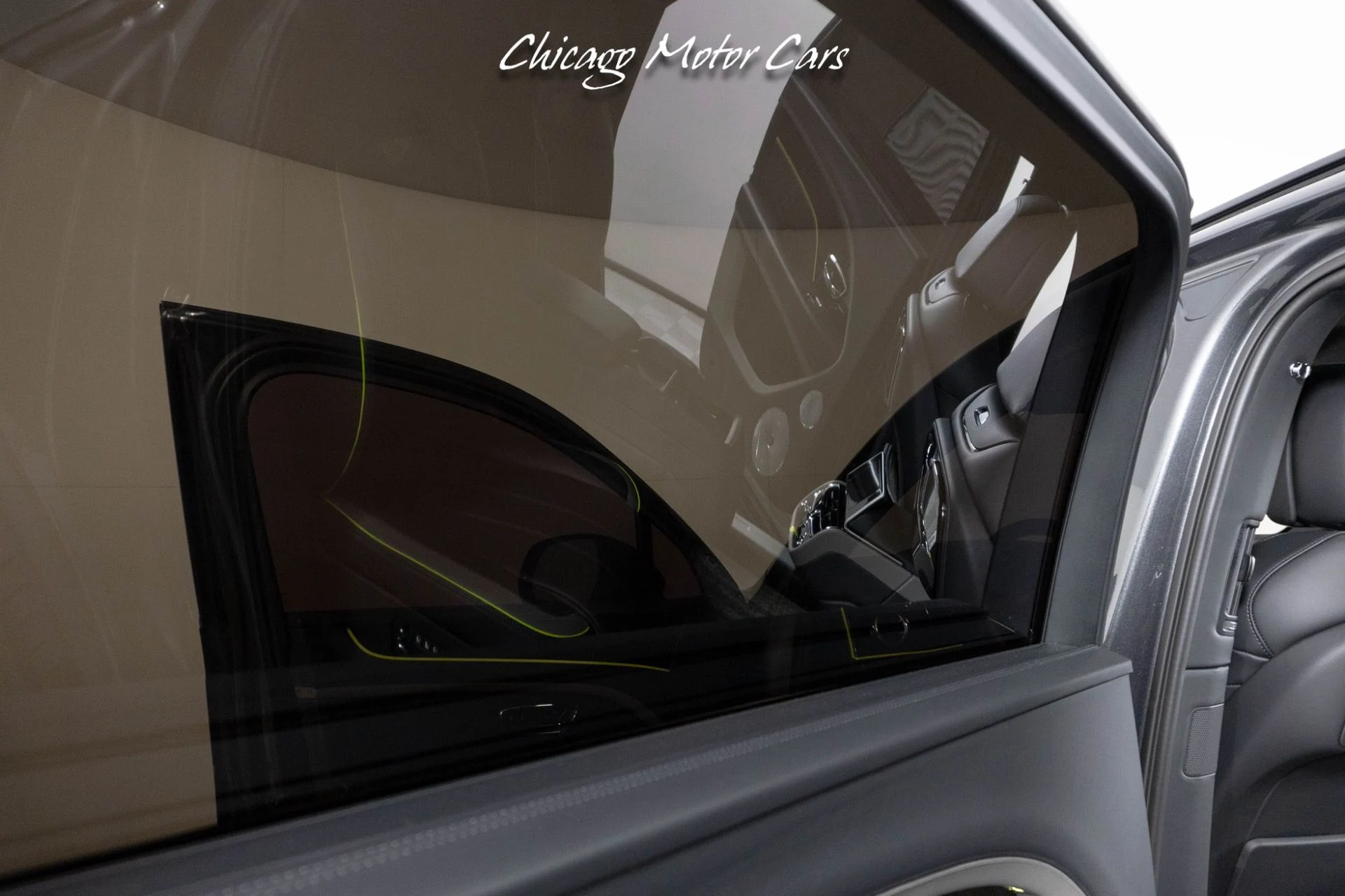 mph075_2962280625_13453_p76_l_a0c5ca0357