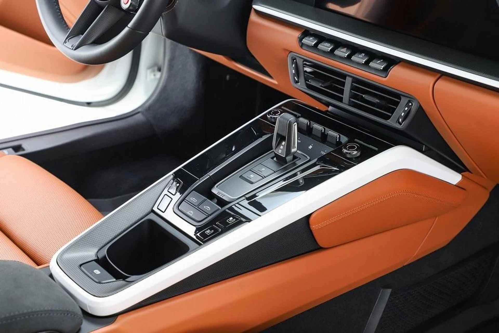 mph075_2979924963_opf3_M8wk0_Su_Bk_Sg9rndm_L1_Pi_Rf_A_d5adf2b185