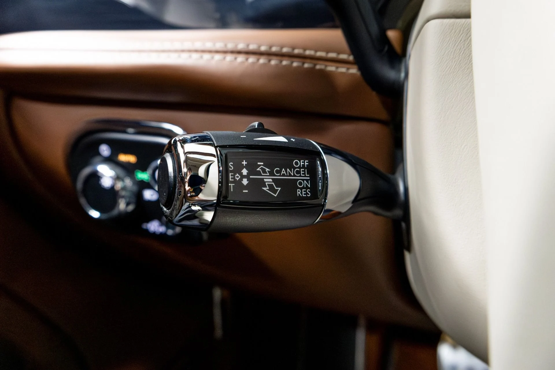 mph075_2990452750_Used_2017_Bentley_Mulsanne_Speed_1775685979_9ea07d3f97