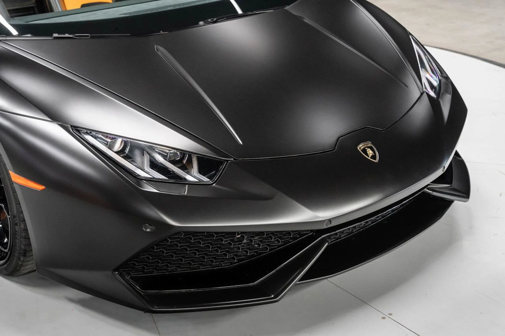 mph075_3078531004_lamborghini_huracan_2016_925190d4e0