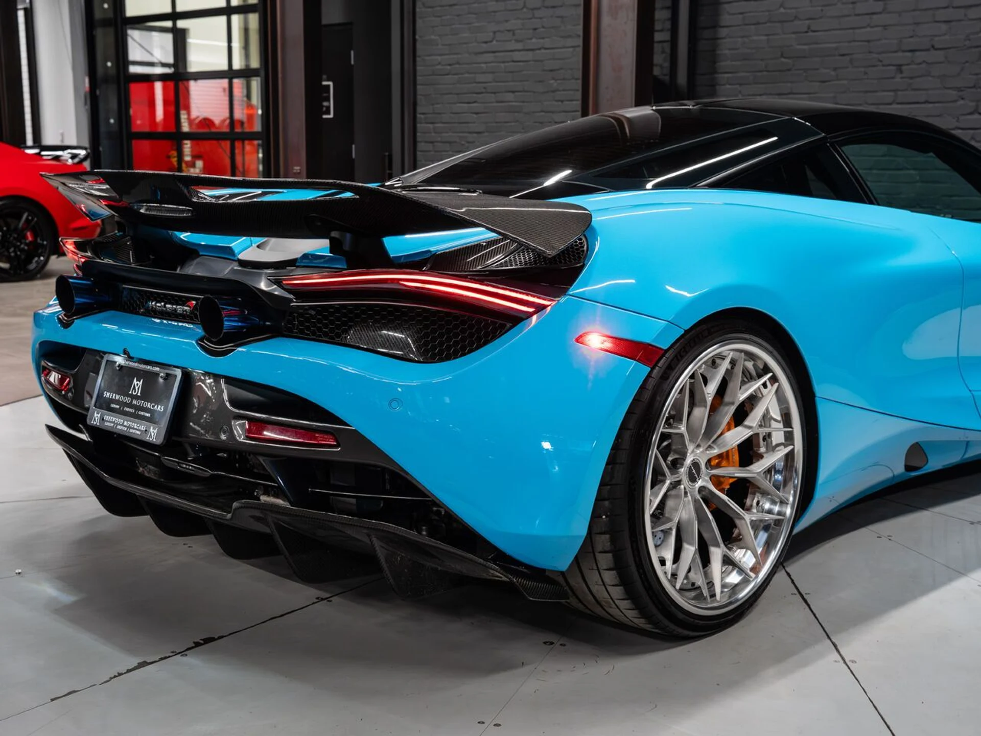 mph075_3099189196_mclaren_720s_2018_eaeea57ccb