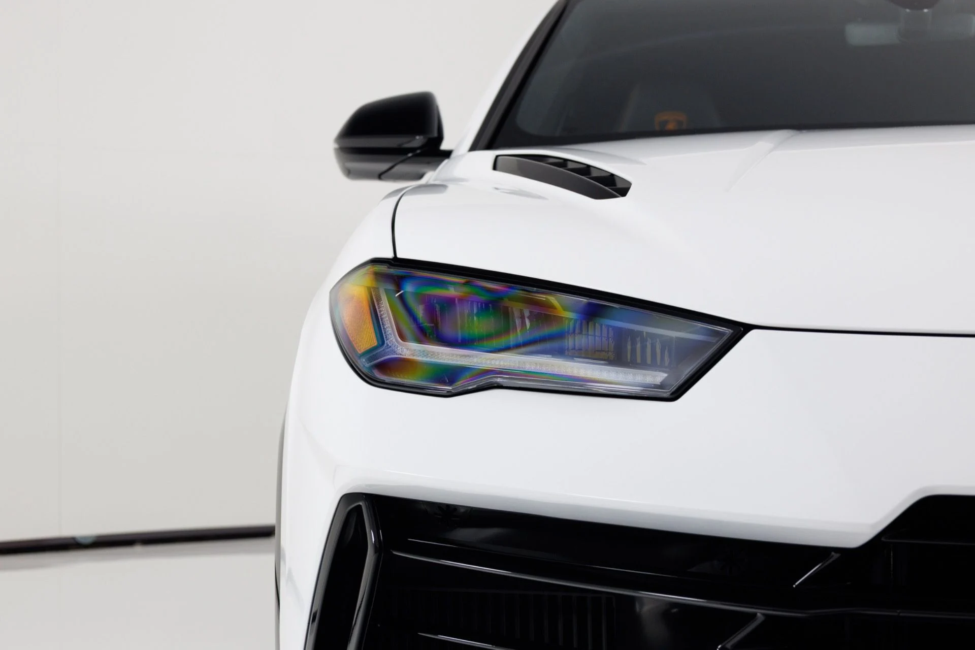 mph075_3114366929_Used_2024_Lamborghini_Urus_S_1775674860_fca39c9d62