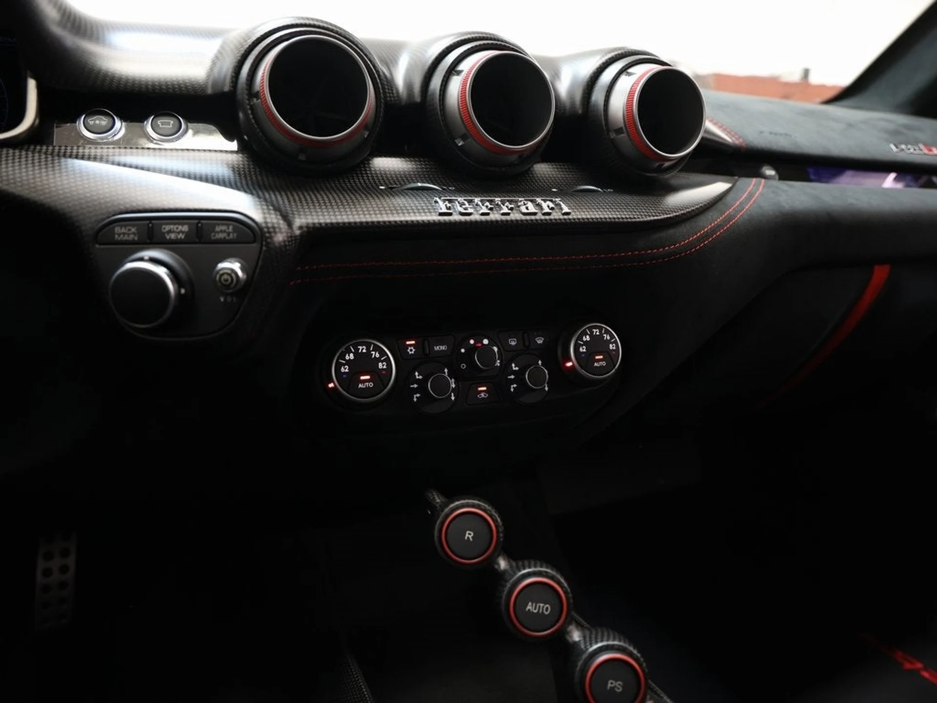 mph075_3172609551_76_213a3dacb4