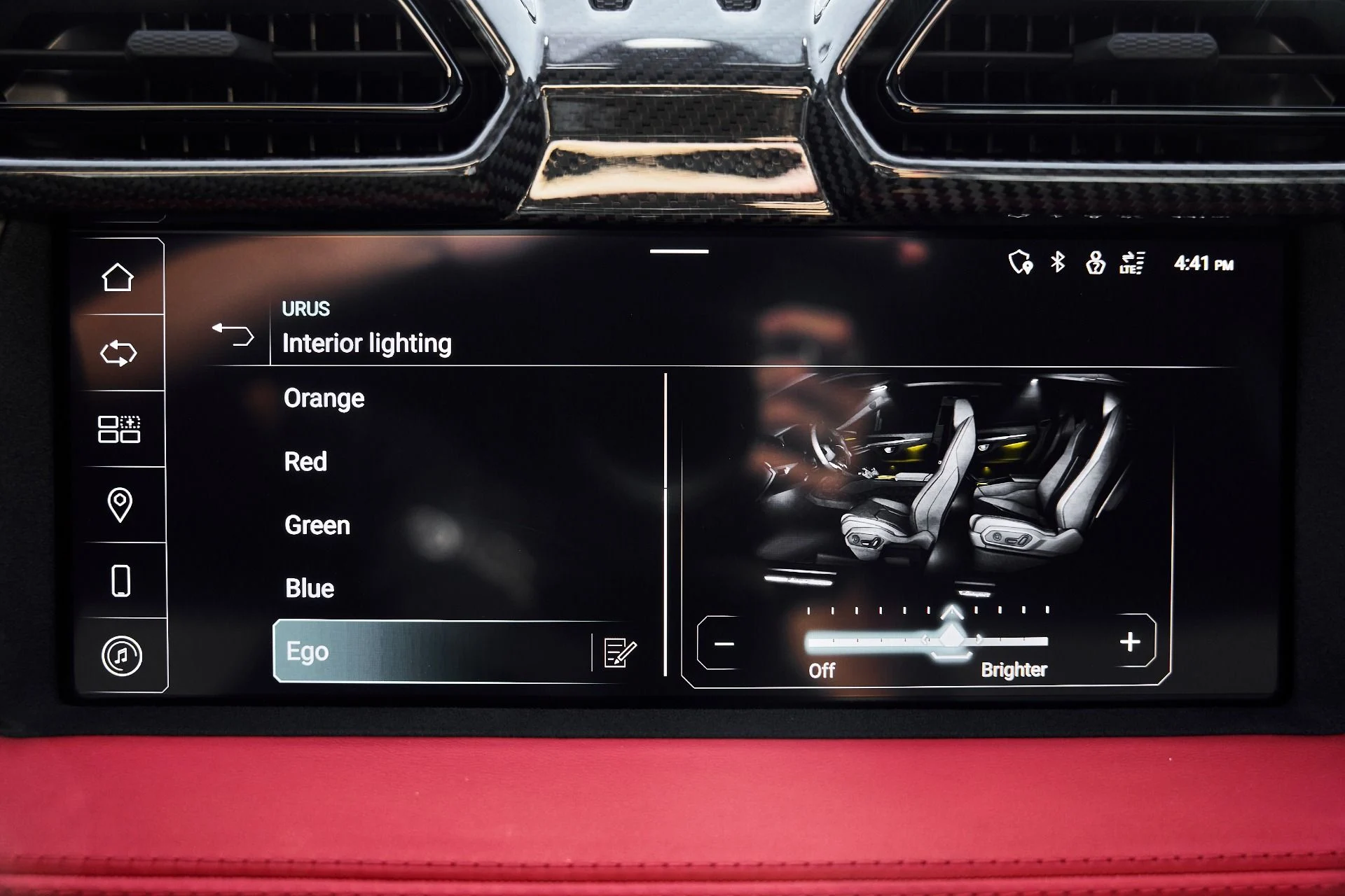 mph075_3246405778_Used_2025_Lamborghini_Urus_SE_1778289293_280bac28a5
