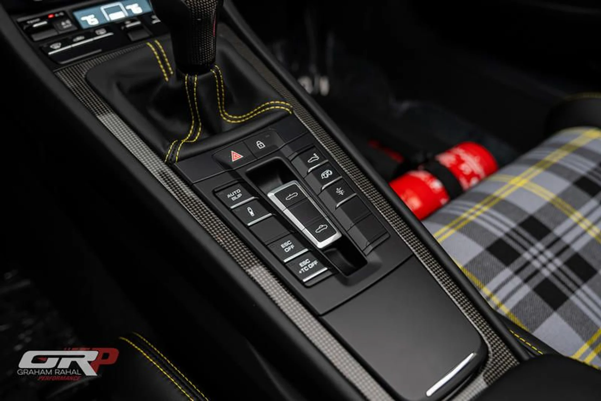 mph075_3268839903_CB_140_F7_A_3_D86_44_DA_A076_5701379_F671_B_c8ed8ecafa