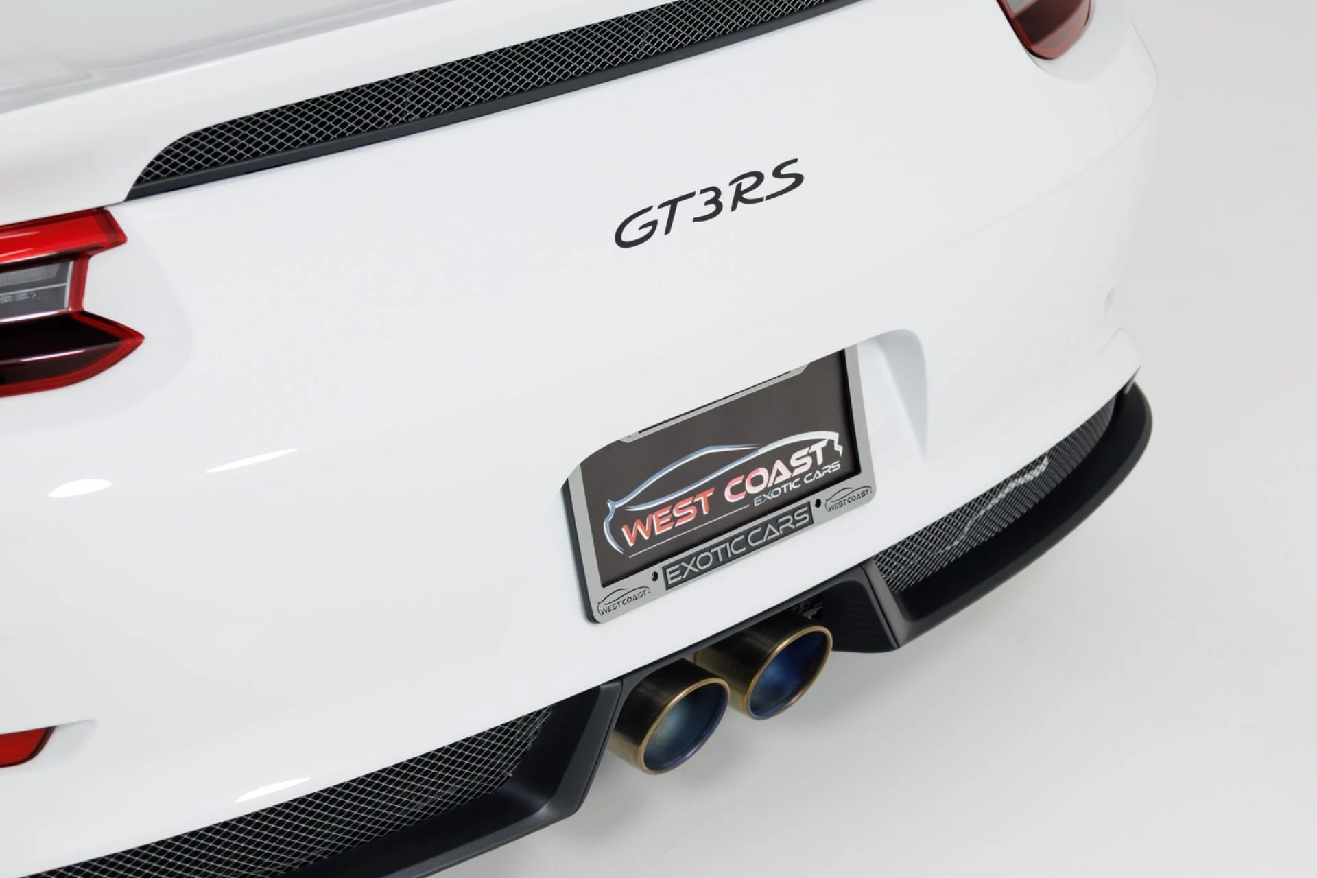 mph075_3343684654_Used_2019_Porsche_911_GT_3_RS_1774651744_96796ae96b