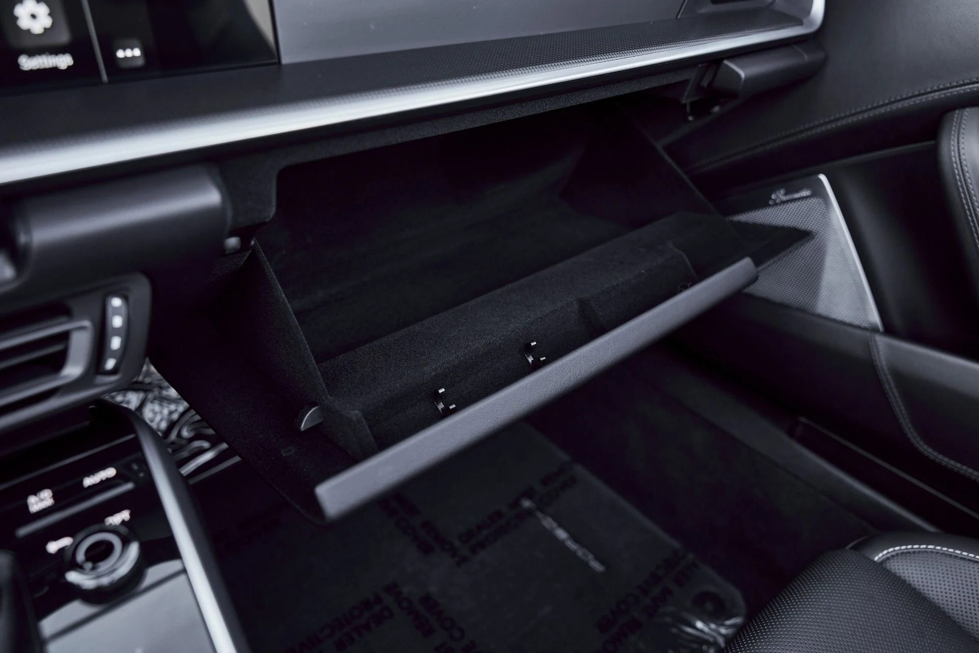 mph075_3395710575_Used_2022_Porsche_911_Turbo_S_1773940005_8cec016318