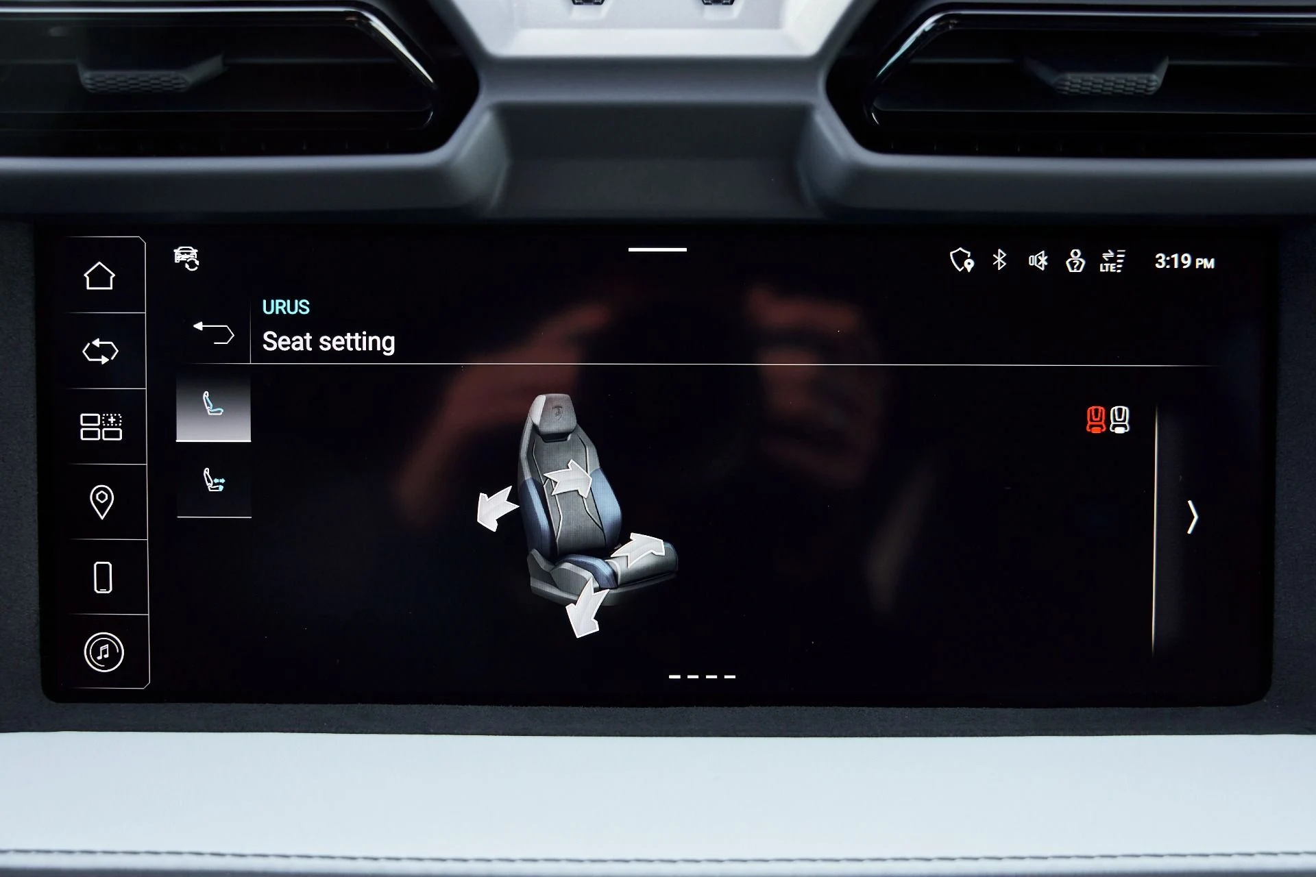 mph075_3462761399_Used_2025_Lamborghini_Urus_SE_1767720929_c5b0afdc15