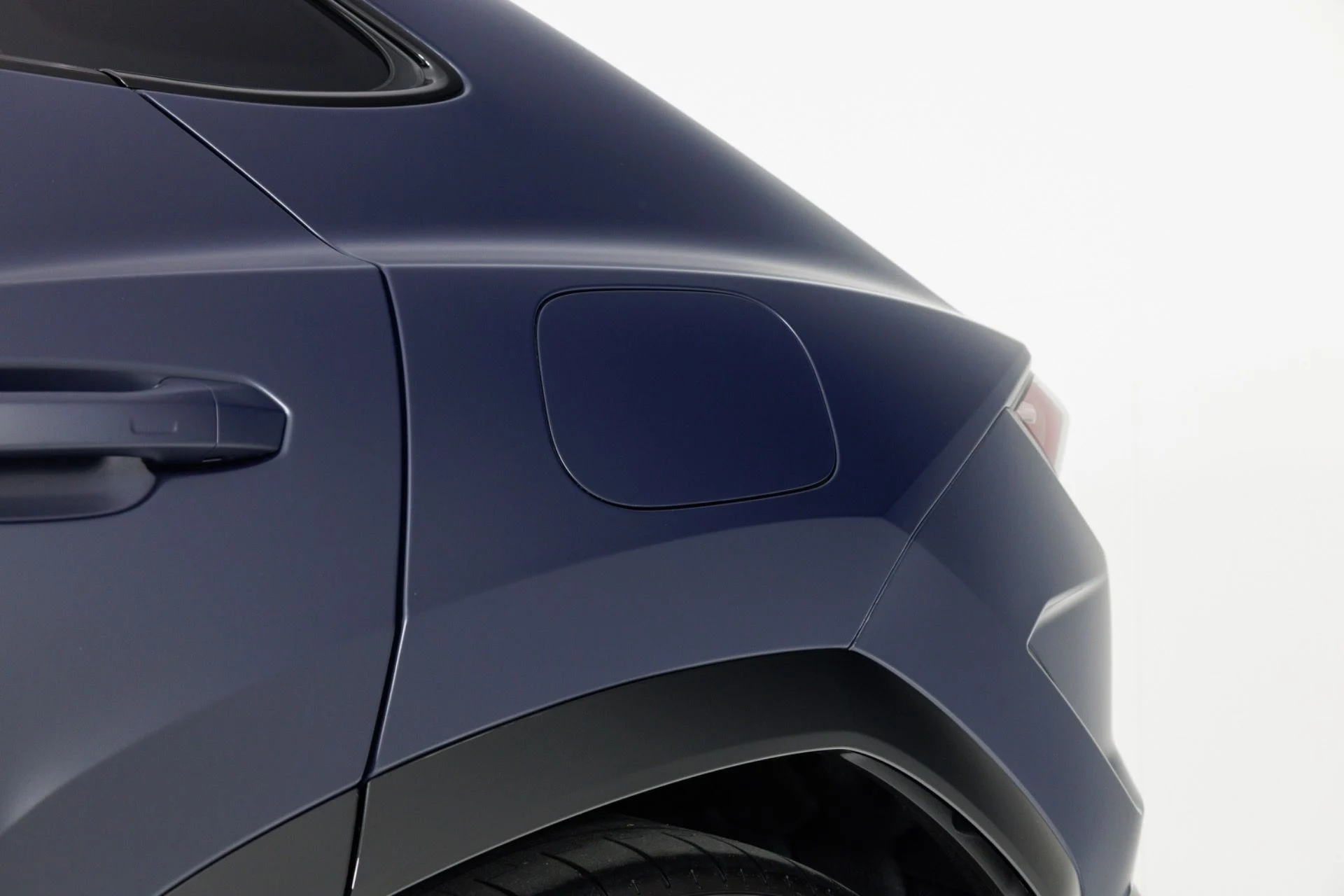 mph075_3549981921_Used_2025_Lamborghini_Urus_SE_1779304724_fbaa8a6c10