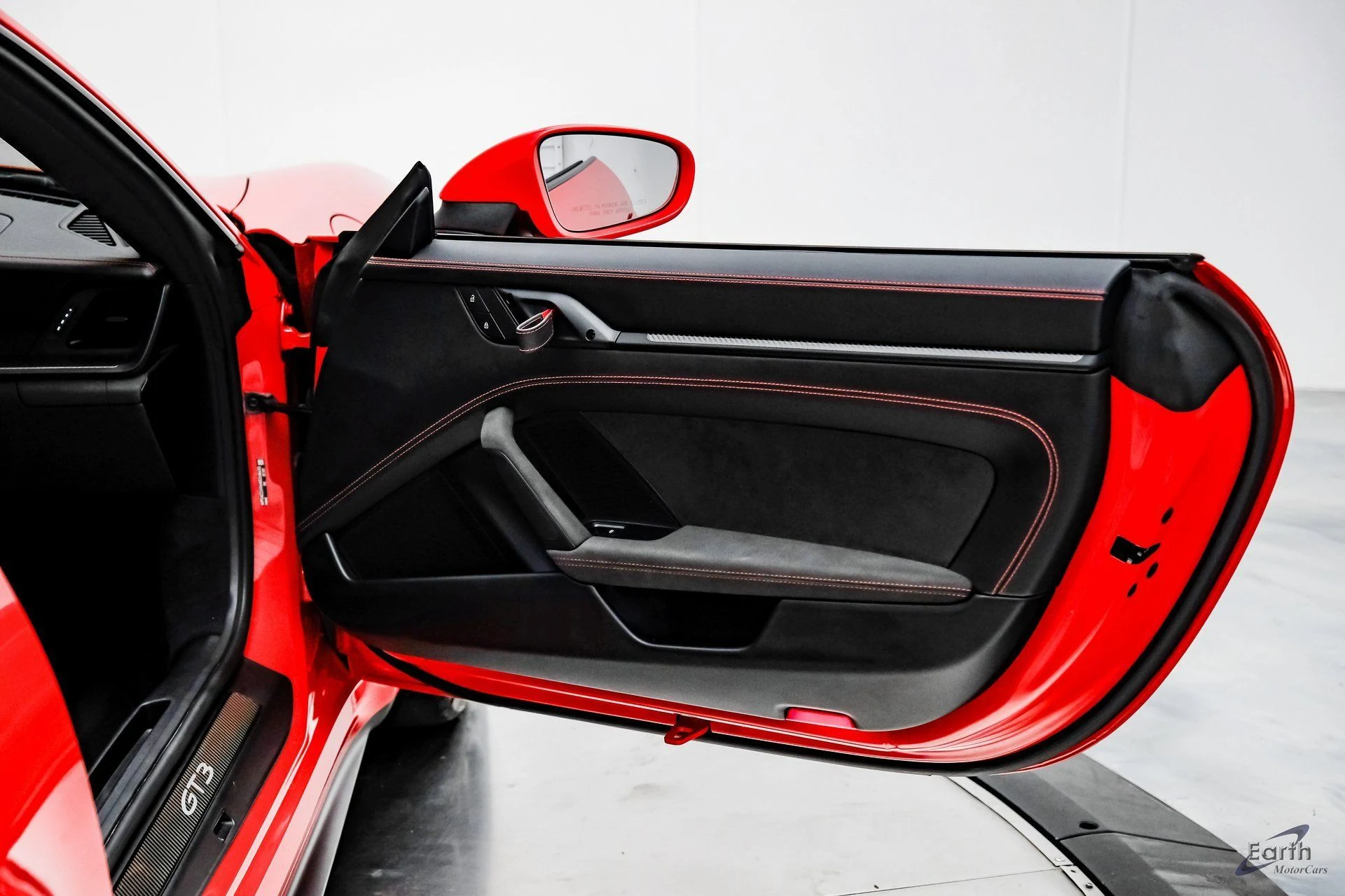 mph075_3637252102_46db8d42a183726f9a0f15f17e34002bx_3e75d38e7b