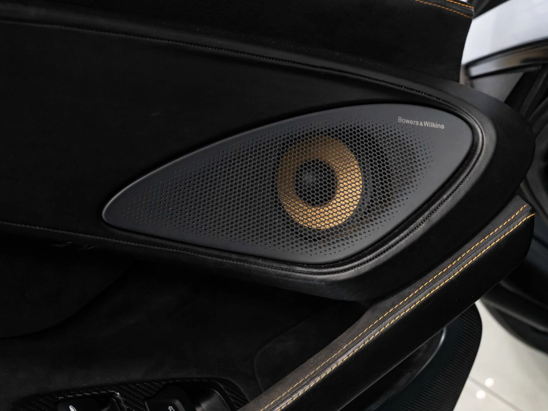mph075_3654036262_mclaren_570s_2017_6360c5c646