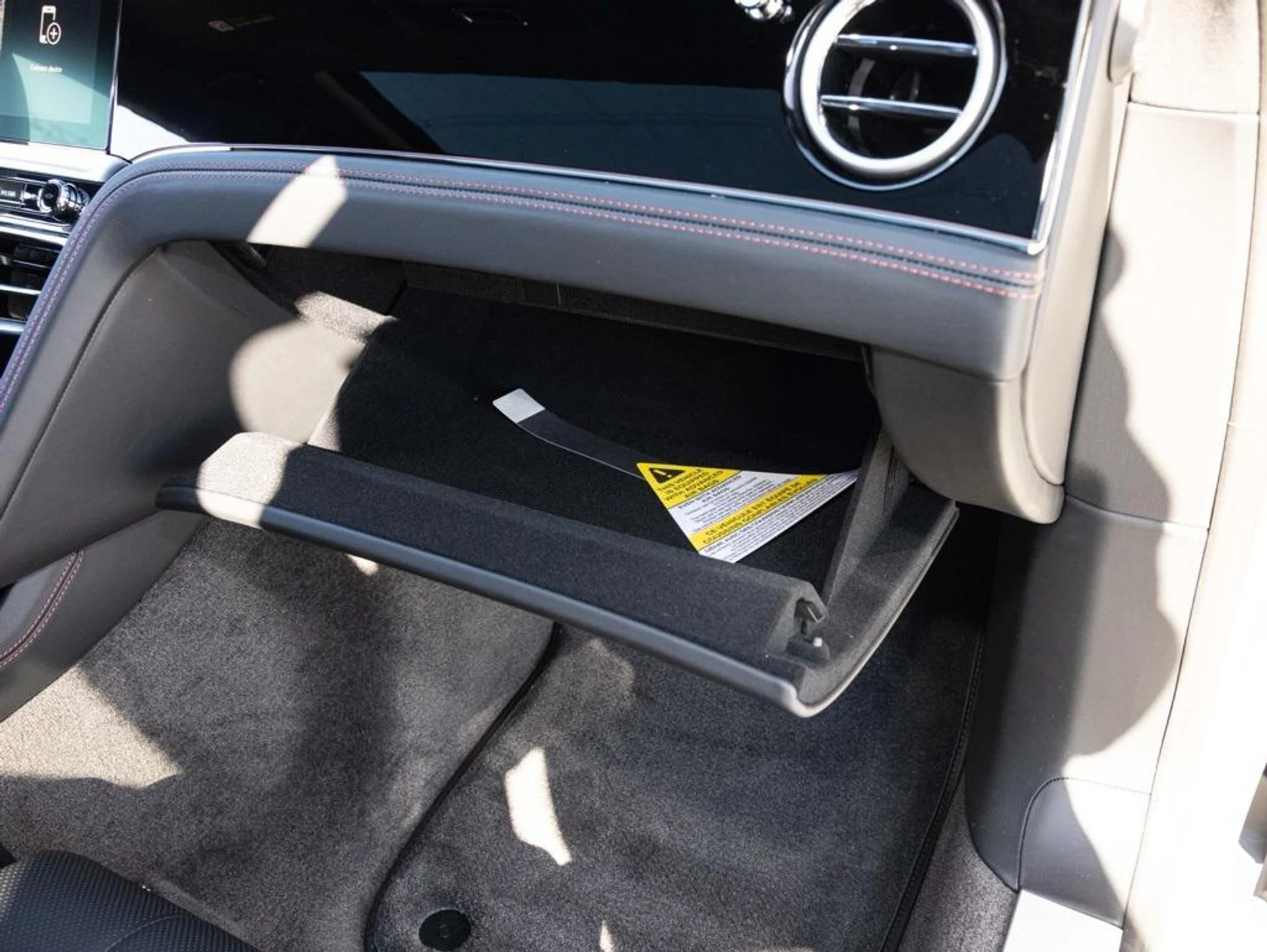 mph075_3669800957_489450284_696fa26a247726b502ba273f_3b1fde04b2