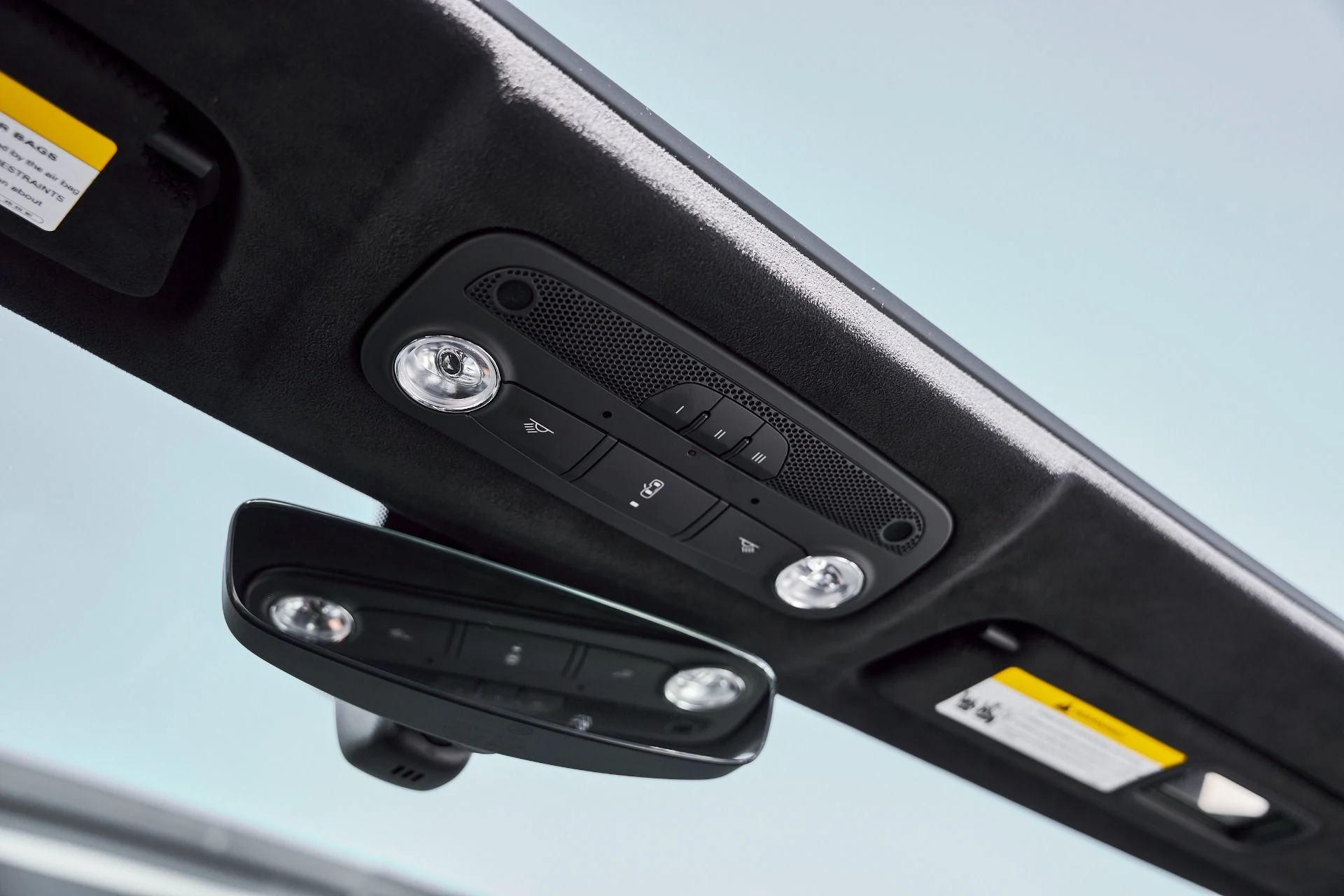 mph075_3705053354_Used_2024_Lamborghini_Huracan_EVO_Base_1771467086_e884b1aef1