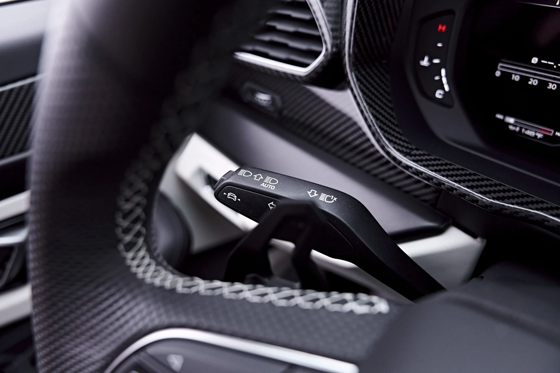 mph075_3754494757_Used_2023_Lamborghini_Urus_S_1781910666_4870f57ce1